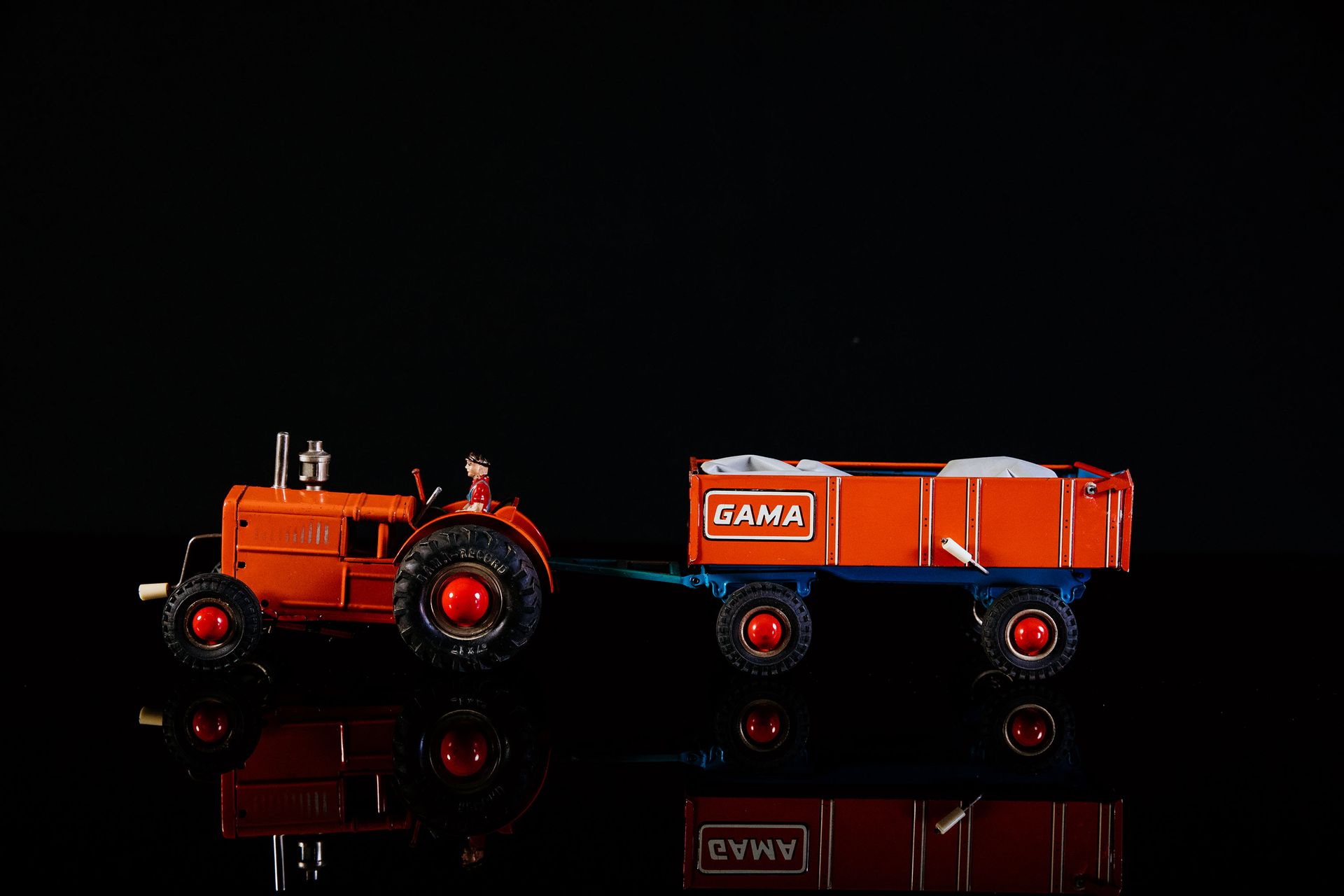 Gama Traktor mit Hänger 178/2/4 | Jouets Anciens État (1) - jouet en tôle, mécan&hellip;
