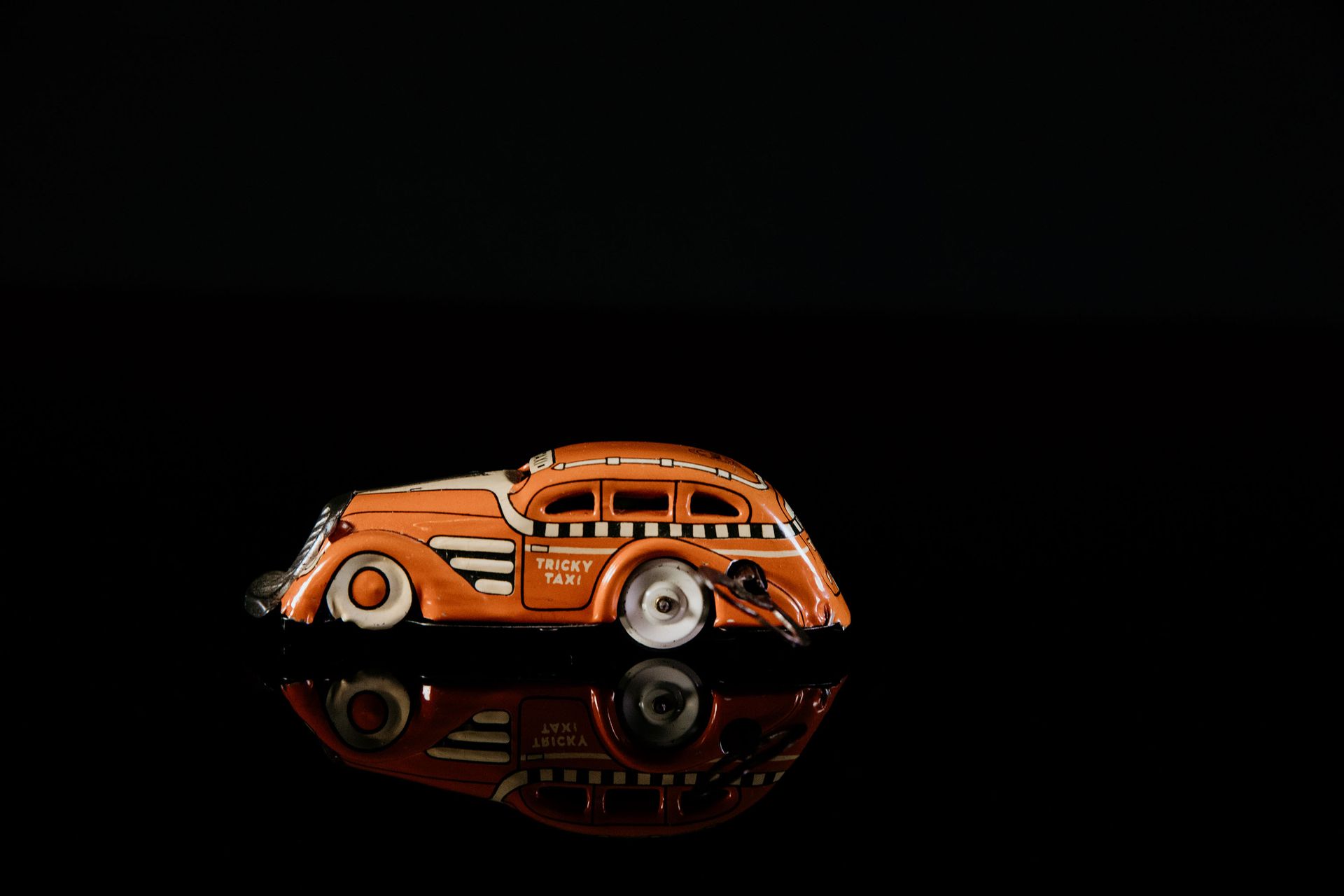 Marx Tricky Taxi USA | Jouets Anciens 状态 (1) - 锡制玩具，发条驱动，功能测试，石印，橙色/米色/黑色，1950年代&hellip;