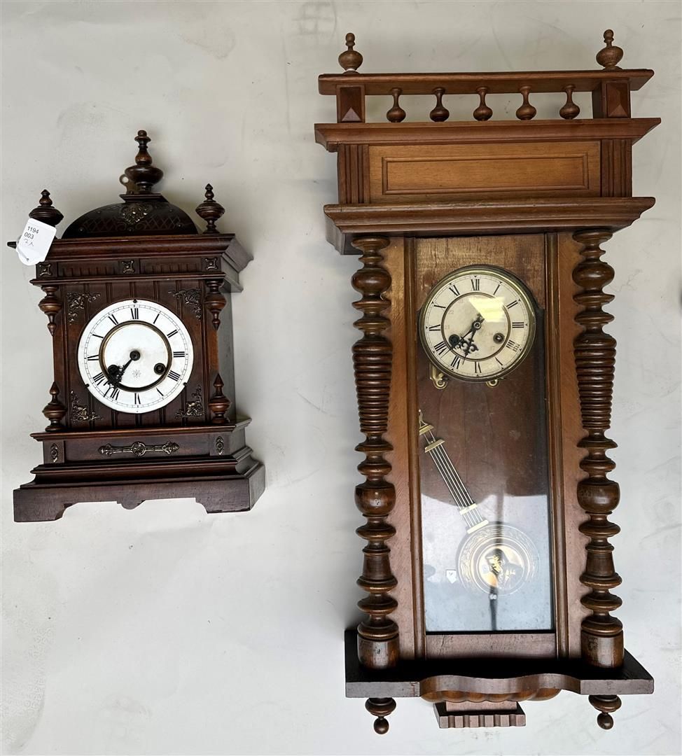 Null A lot consisting of a regulator and a table clock, both addressed "Junghans&hellip;