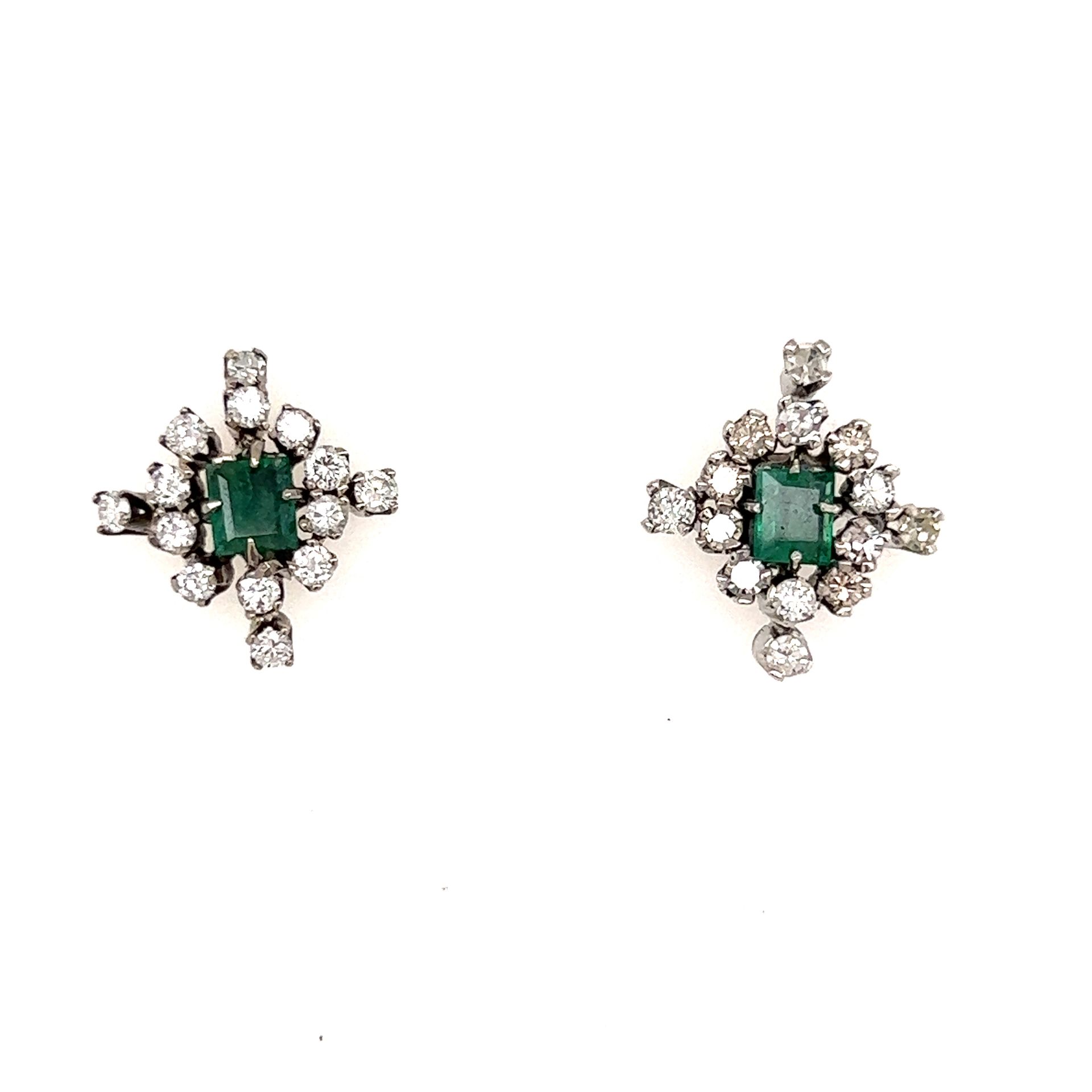 18k Diamond Emerald Stud Earrings 18K白金 重量4.65克 钻石约0.85克拉 祖母绿约0.7克拉 耳环尺寸0.61 "x0&hellip;