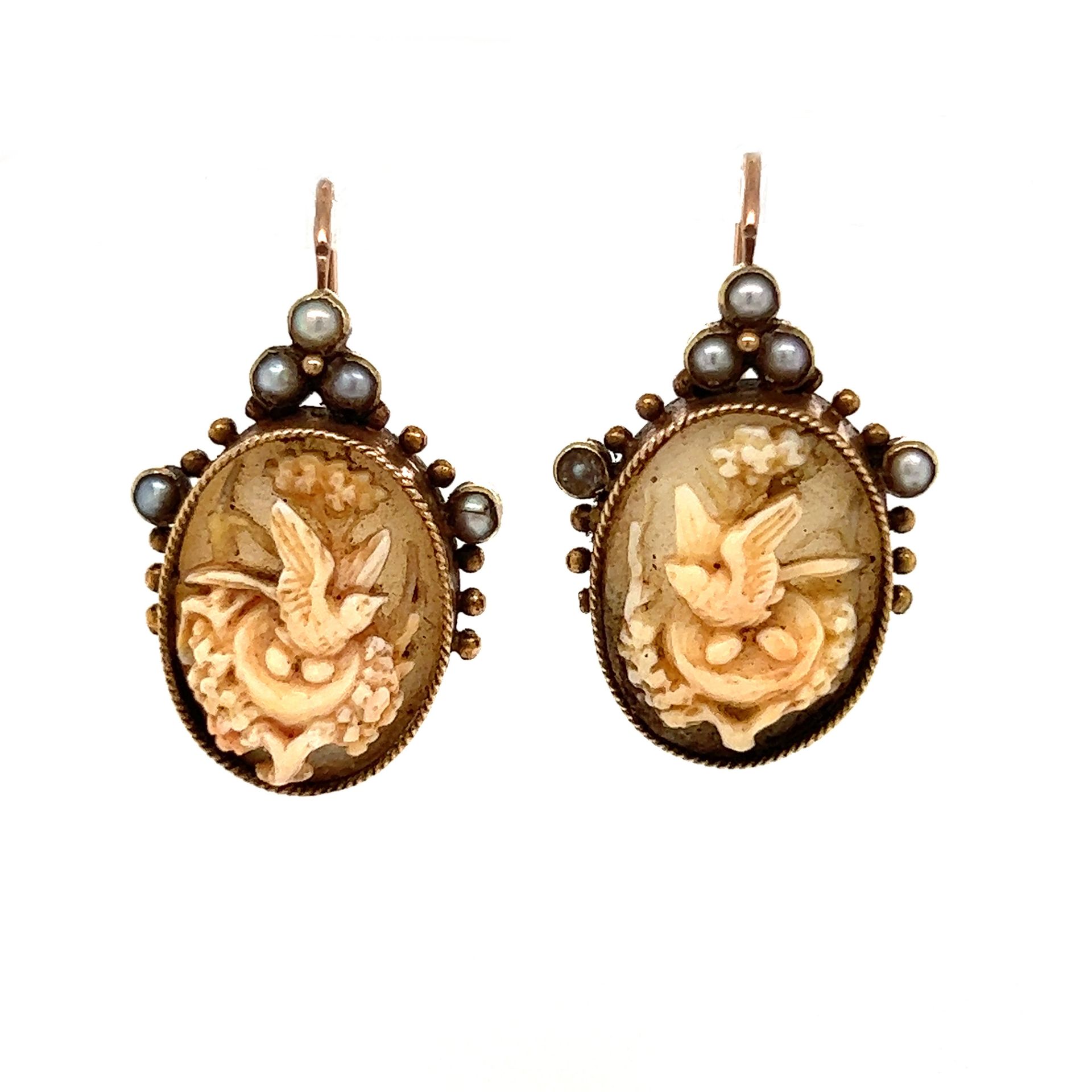 Gold 1890’s Cameo Earrings 黄金重量6克1890年代浮雕耳环尺寸1.07"0.65"