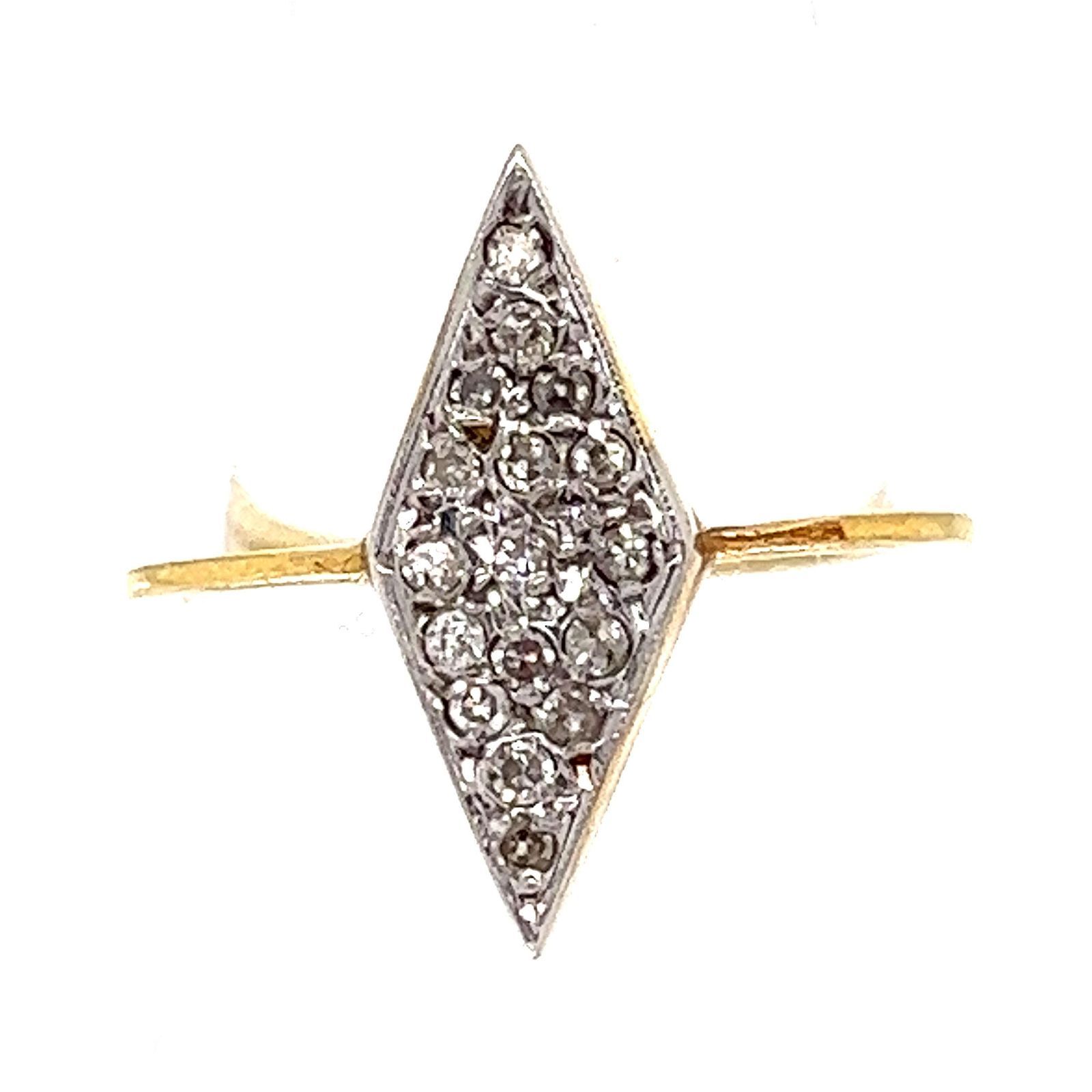 18k Rhombus Rose Cut Diamond Ring Oro giallo 18k Peso 2g Anello con diamanti tag&hellip;