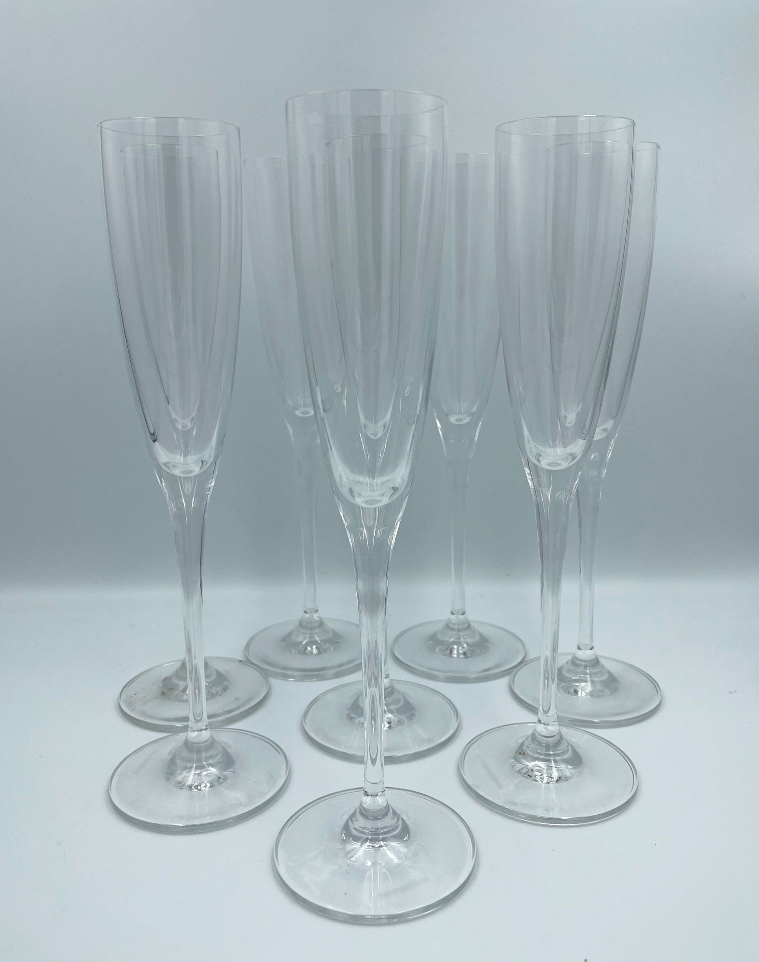 Null VILLEROY BOSCH : 

Suite of eight crystal champagne flutes