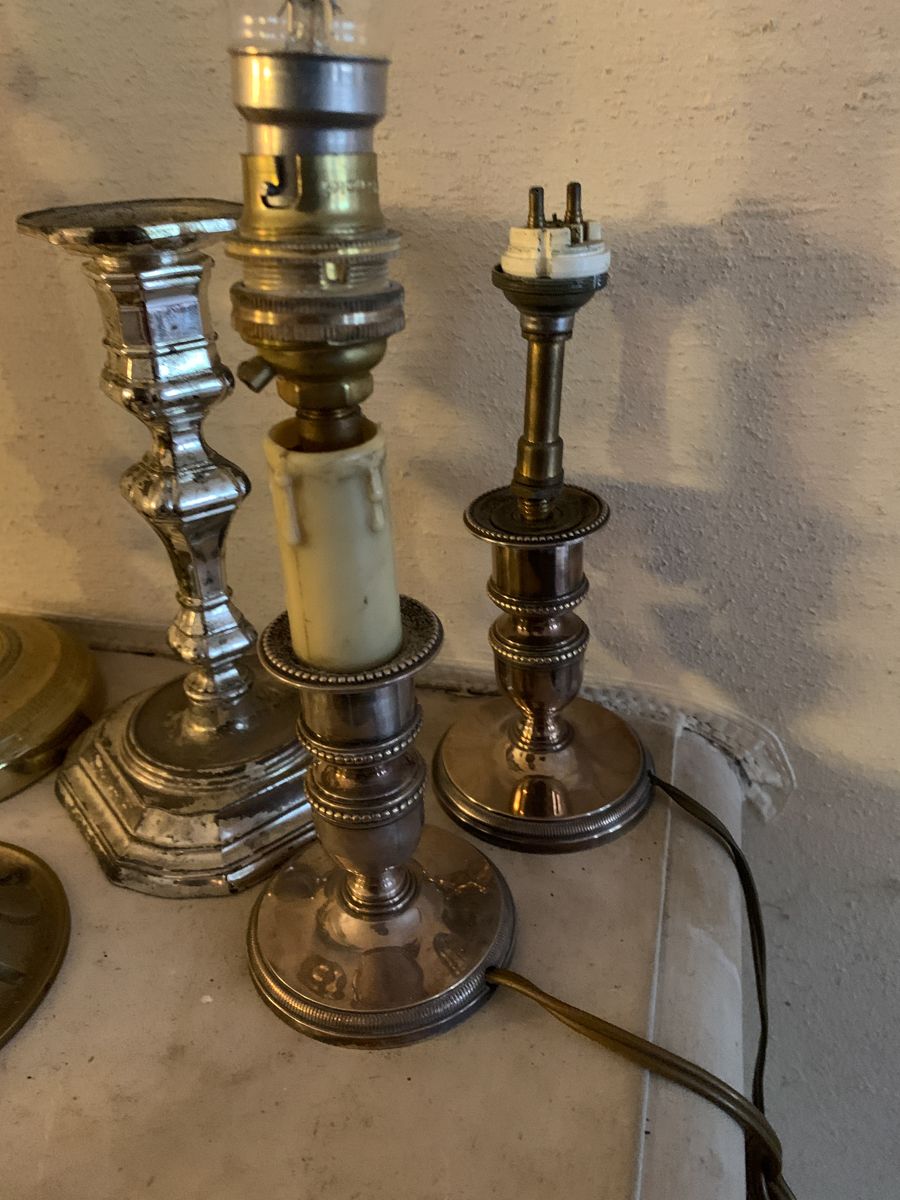 Null Lot including a set of candlesticks, some of which are electrically mounted&hellip;