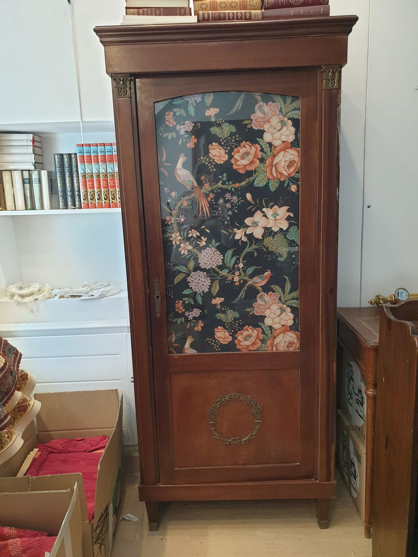Null Mahogany and mahogany veneer display case opening to a semi-glazed door und&hellip;