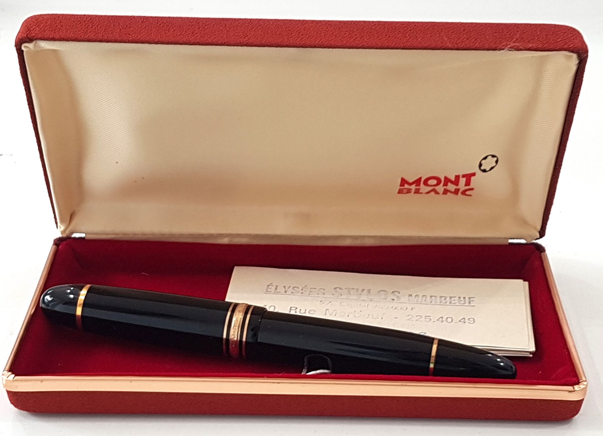 Null MONTBLANC, Stylo plume Meisterstuck Grand modèle