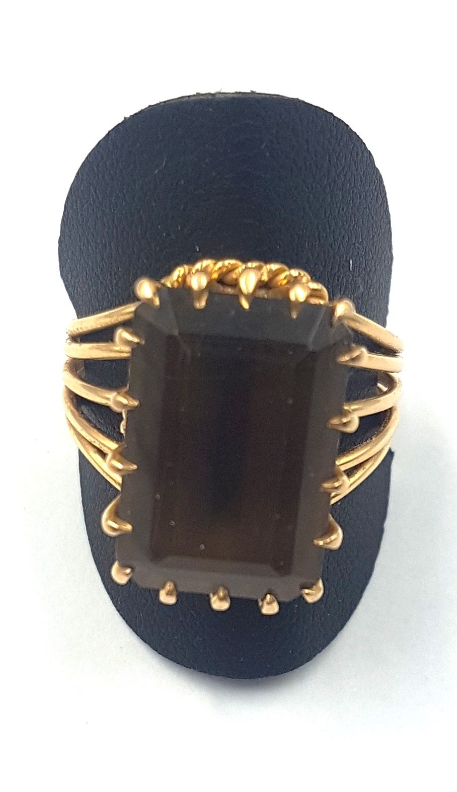 Null Bague, monture en or jaune 18k (750 ), l'anneau constitué de cinq fils, orn&hellip;