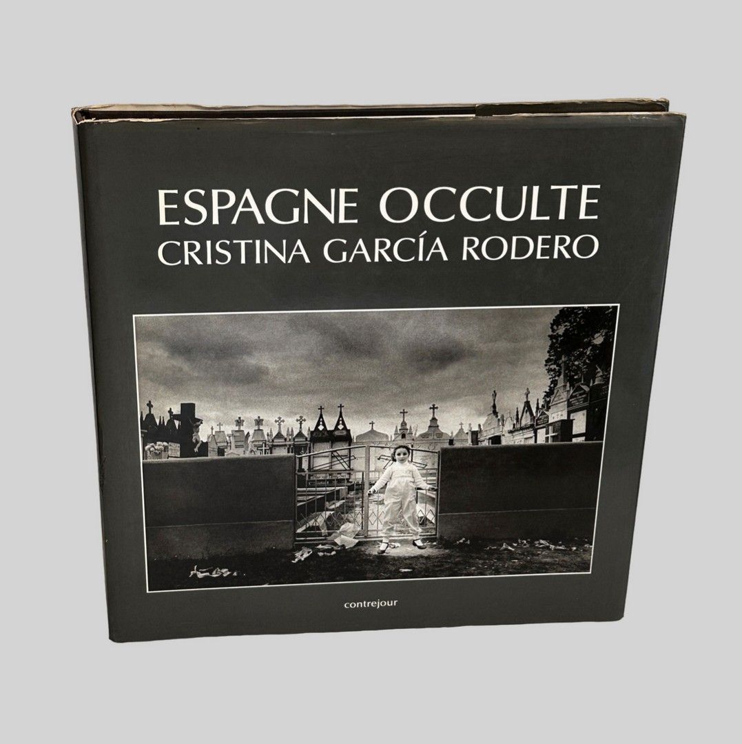 CRISTINA GARCÍA RODERO 1949- CRISTINA GARCÍA RODERO 1949-
Espagne occulte, Contr&hellip;