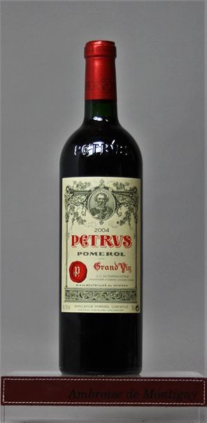 PETRUS 2004 1 bouteille Niveau bas goulot.
