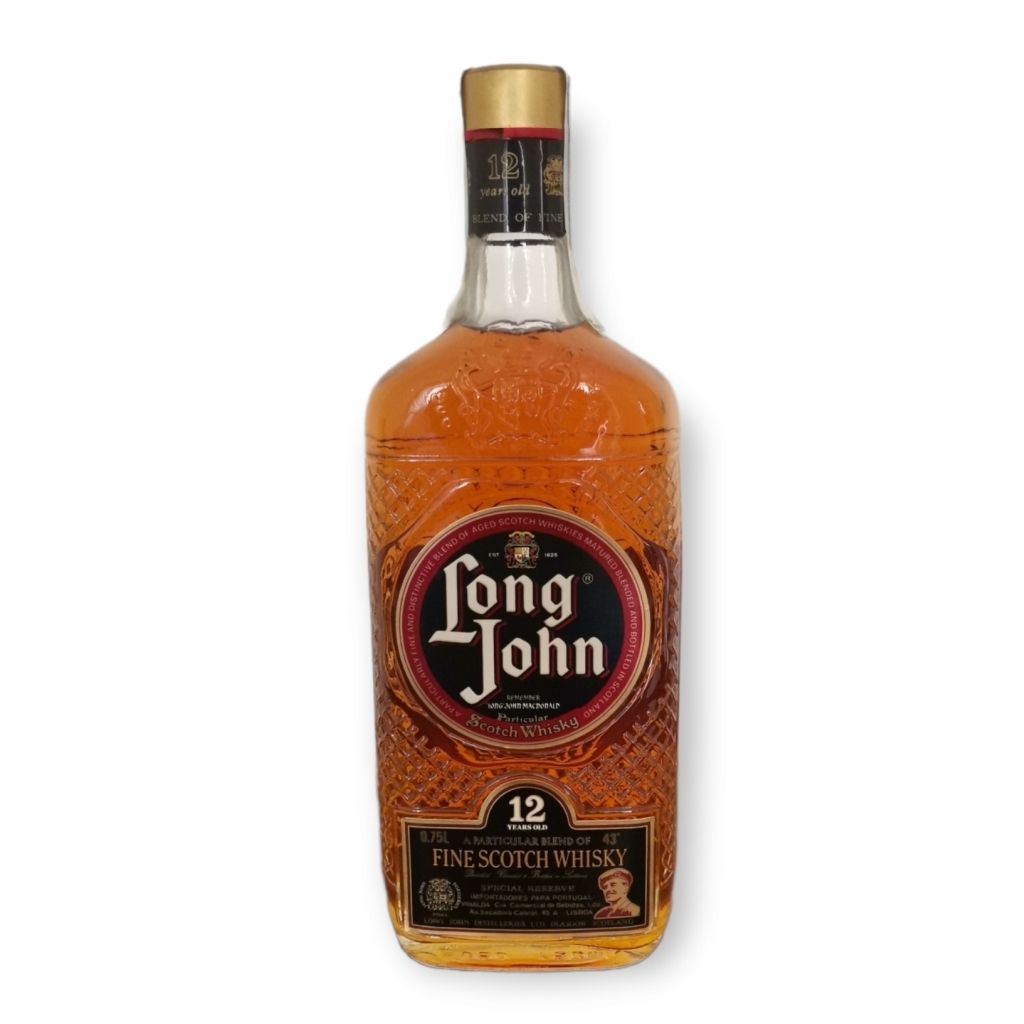 LONG JOHN 12 ANOS LONG JOHN 12 YEARS OLD 0.75升的威士忌瓶。