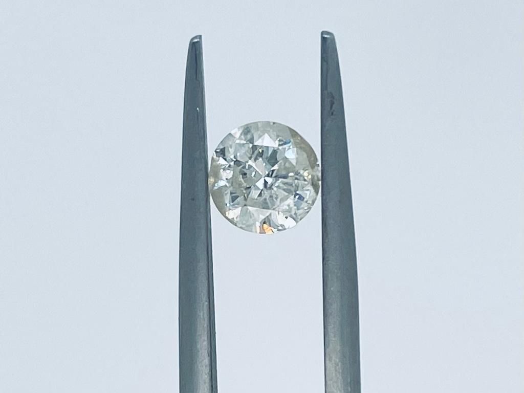 Null 1颗钻石1克拉J - I2 - 形状闪亮 - 无证书 - C20408-32