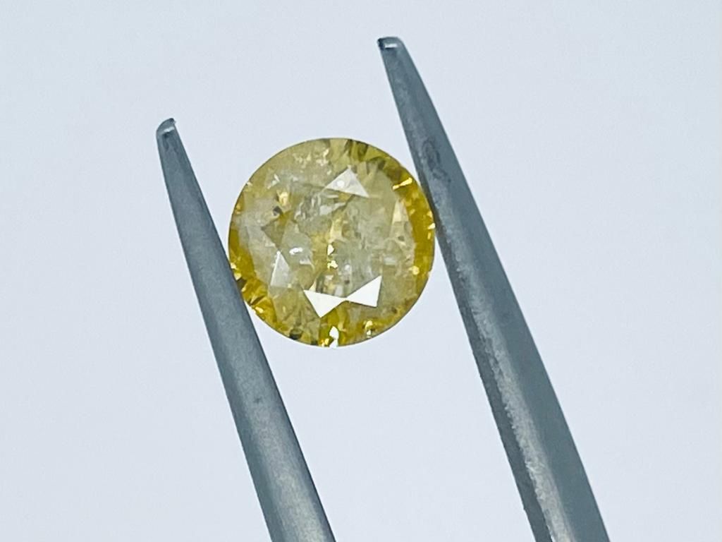 Null 1颗彩色钻石1.08克拉彩黄-i3-明亮式切割-证书不存在-C20305-34