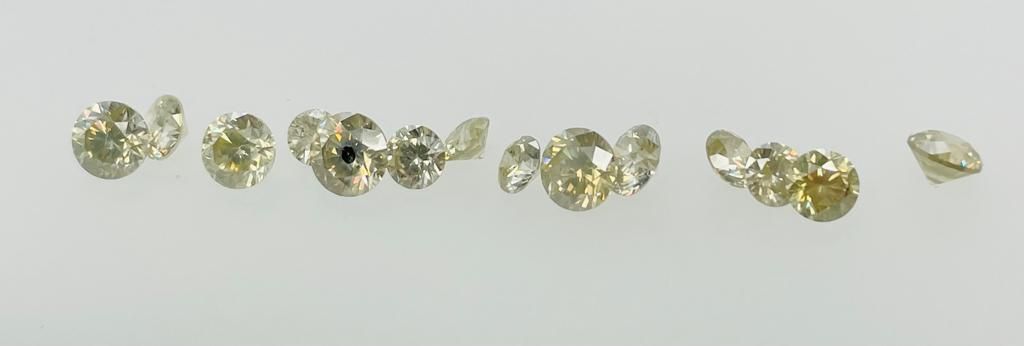 Null 
14 DIAMONDS 4.72 CT FANCY YELLOW - F. YELLOW GRAY - SI2-I2 - BRILLIANT CUT&hellip;