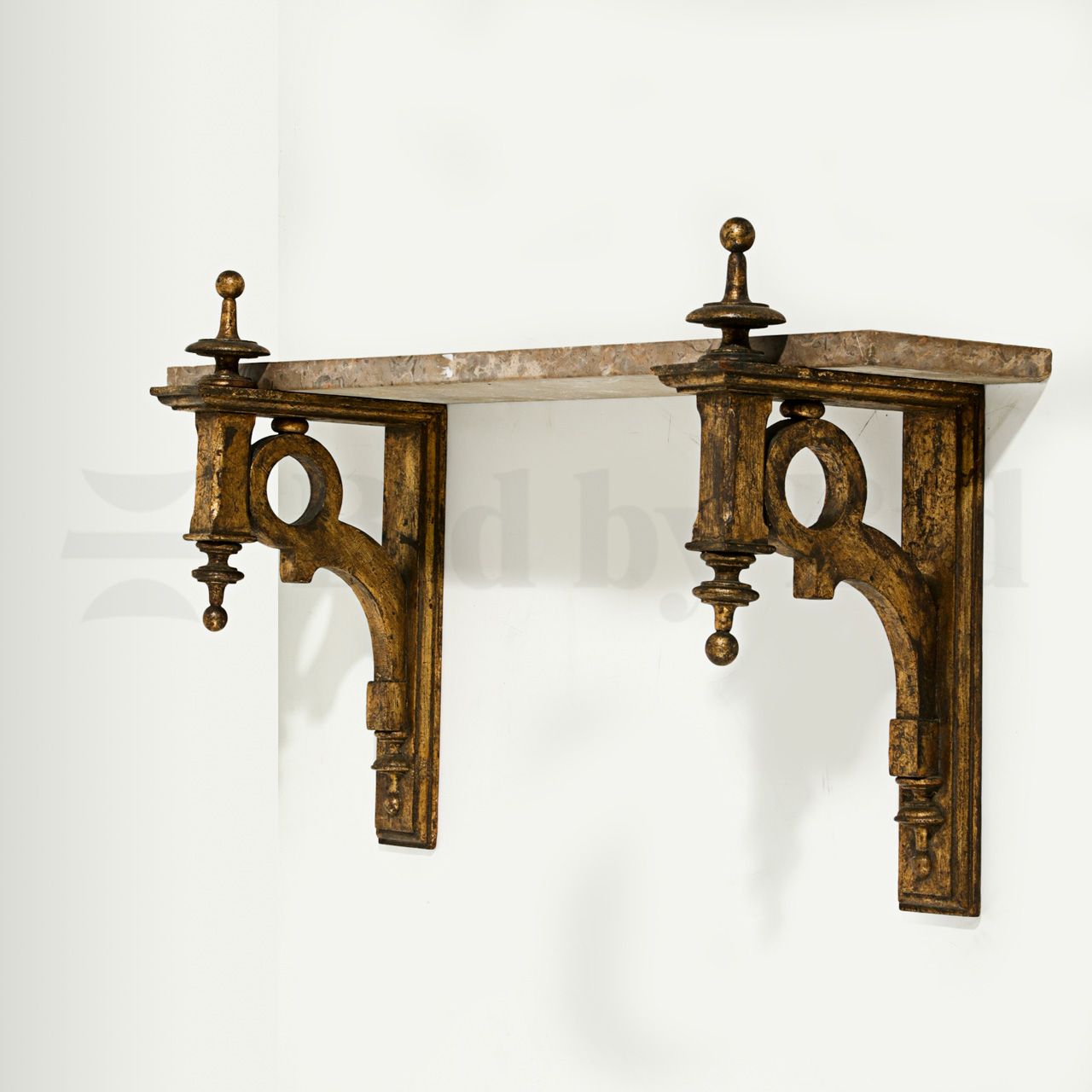 CONSOLA DE SUSPENSÃO CONSOLA OF SUSPENSION In turned wood, embossed and hollowed&hellip;