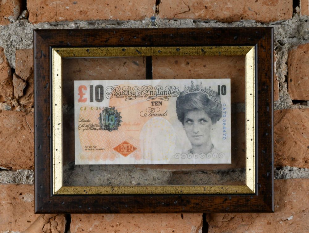 Banksy di-Faced tenner 班克斯-迪-面的十元钱