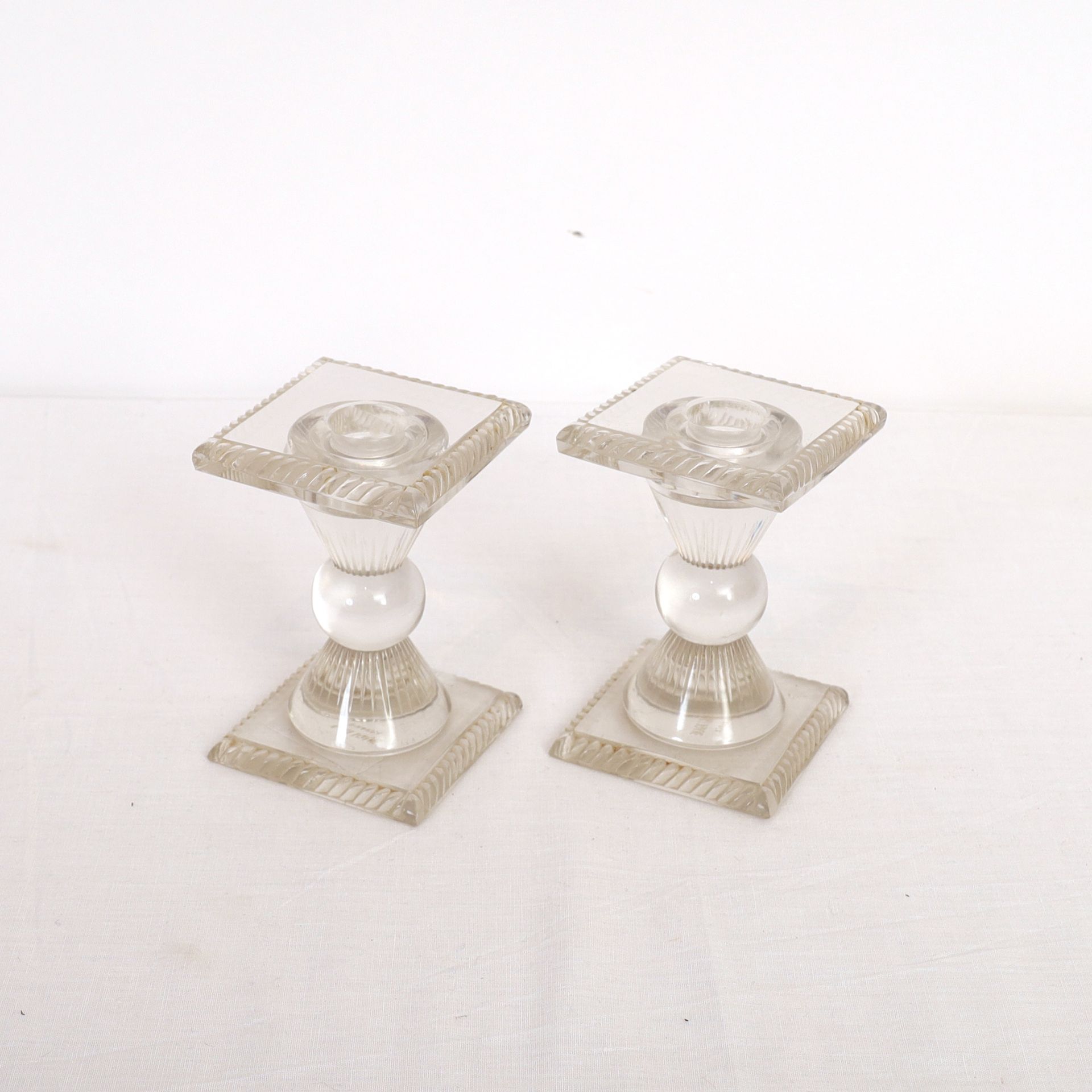 Null PAIR OF CANDLESTICKS MODEL "DIABOLO" BY LALIQUE 

Moulded crystal signed un&hellip;