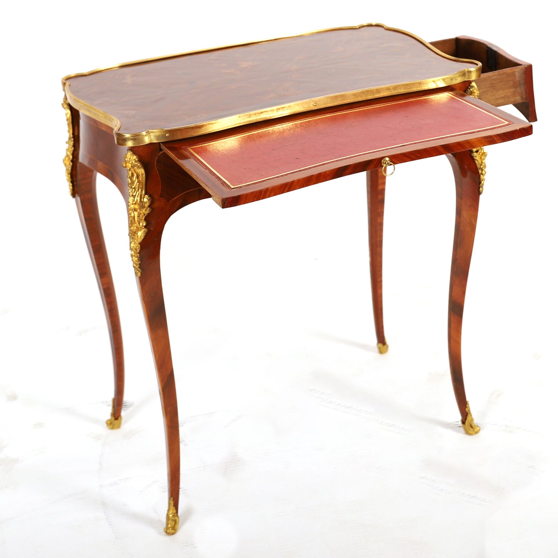 Null SMALL LOUIS XV PERIOD INLAID COFFEE TABLE

The tray composed of a wood marq&hellip;