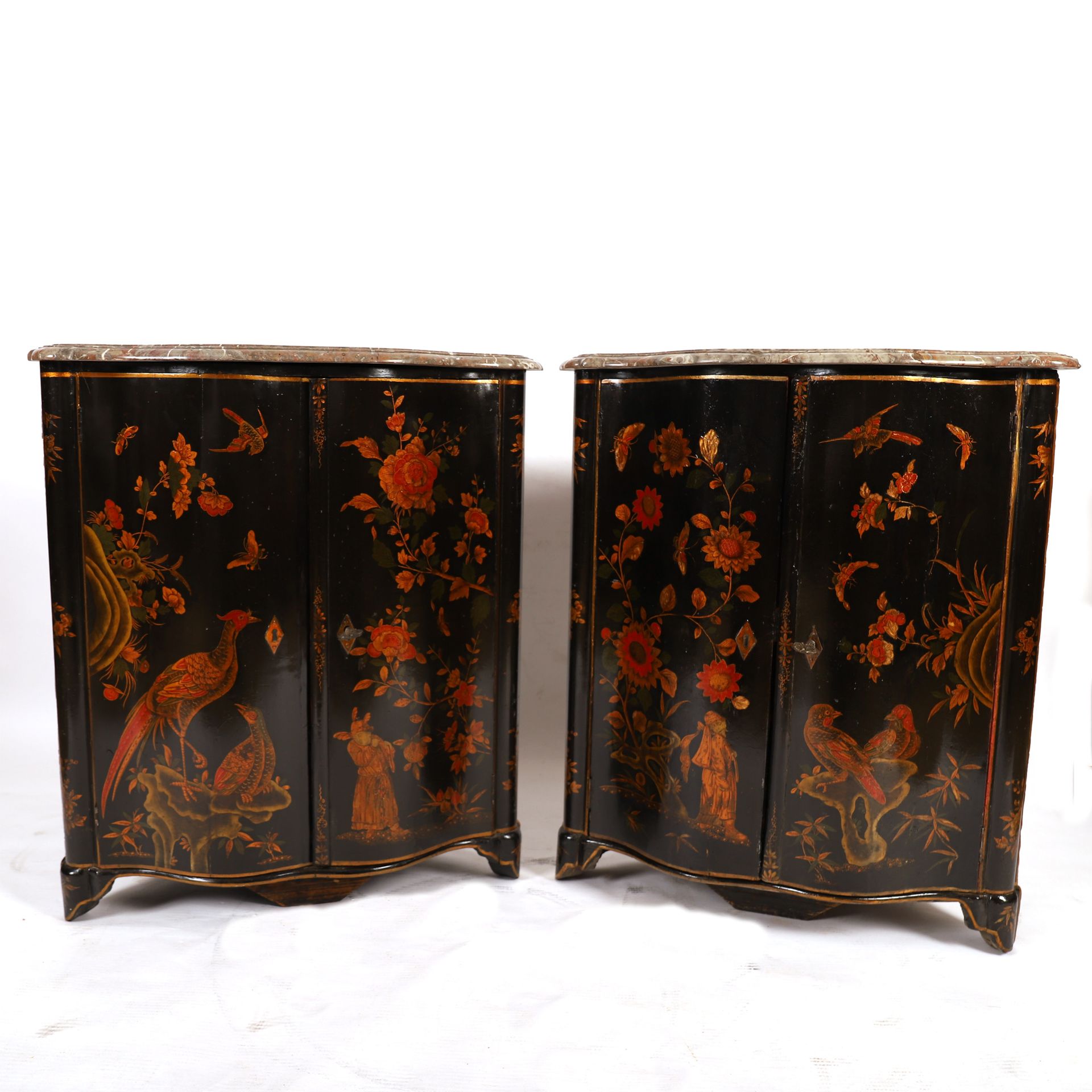 Null PAIR OF CHINOIS DECORATION IN MARTIN VERNIS, 18th century

Veined marble to&hellip;