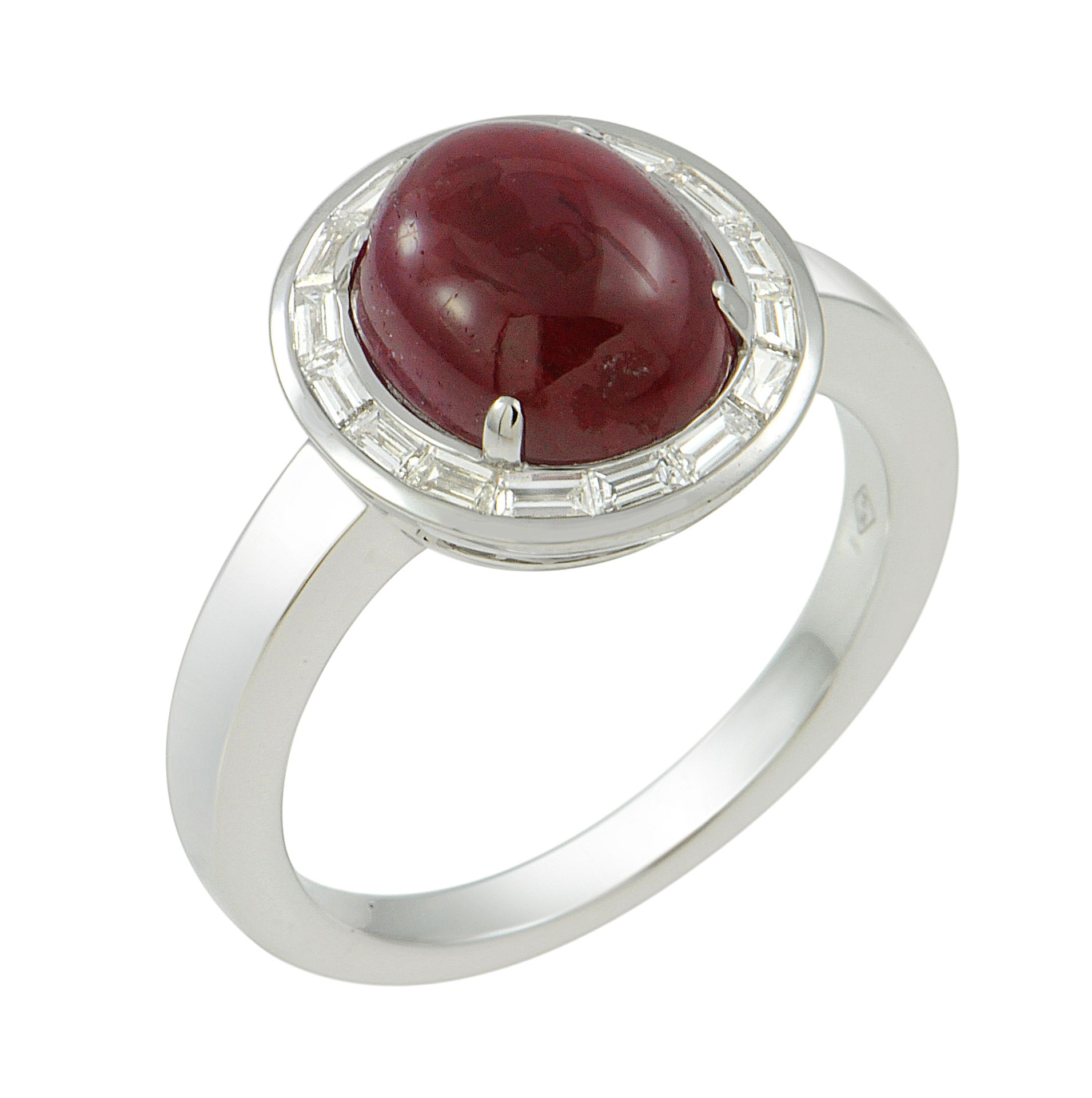 Null White gold ring set with 4 claws of a natural oval cabochon ruby BIRMAN for&hellip;