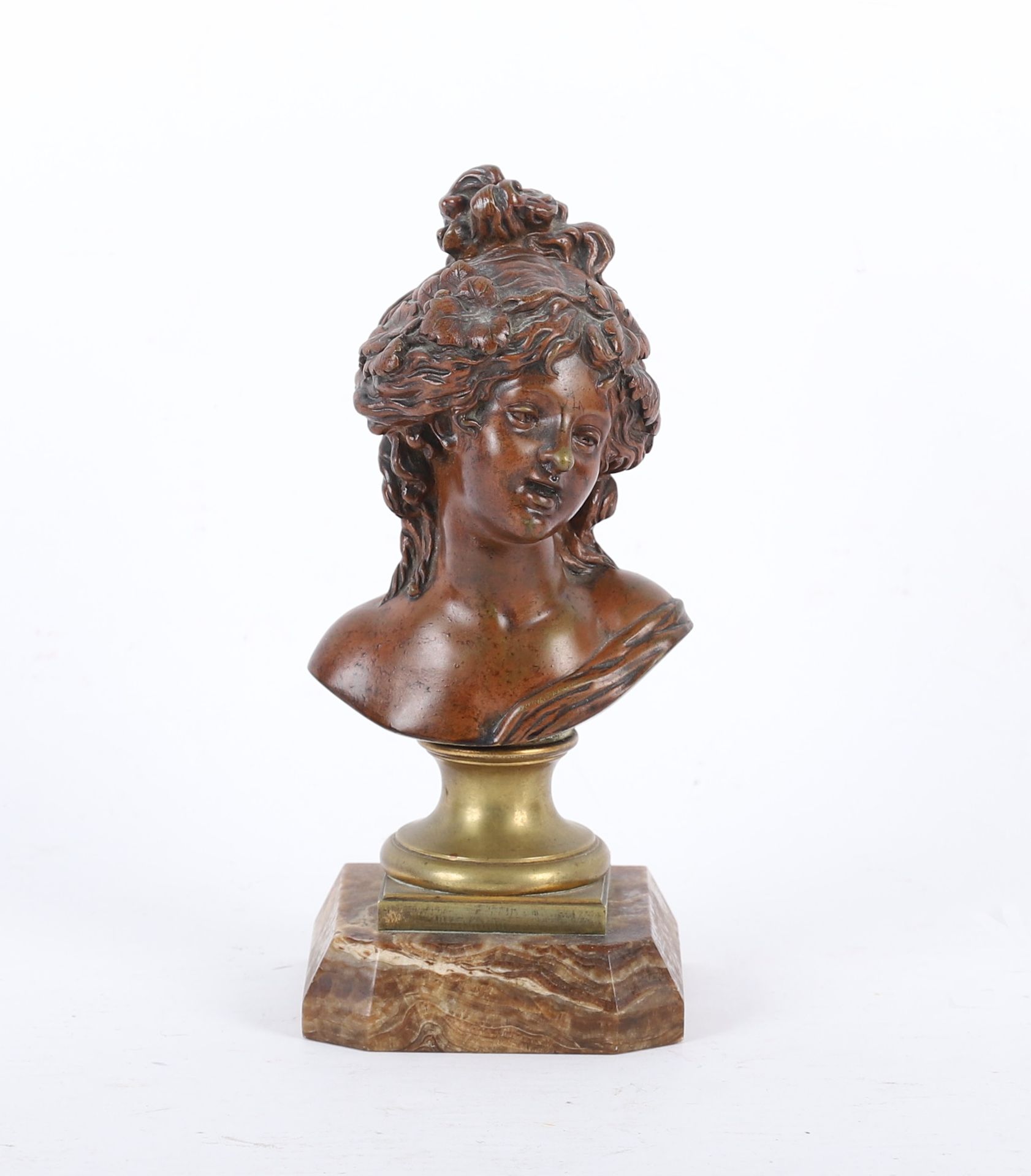 Null CHARMING SMALL BUST "ALLEGORY OF THE VINE" IN BRONZE
Bronze with medal pati&hellip;