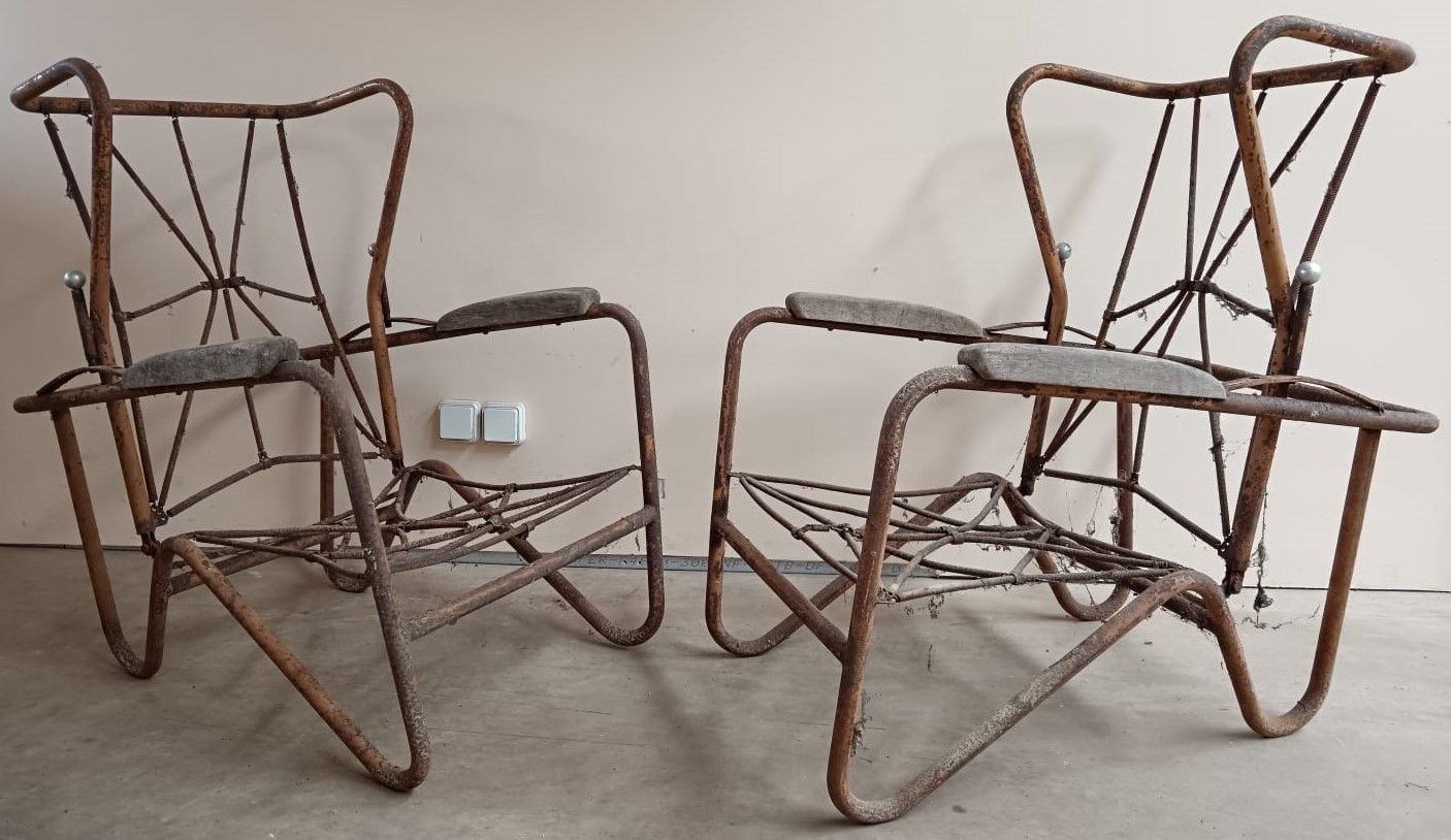 Null Pierre GUARICHE (1926-1995)
TWO ARMCHAIRS MODELE "PREFACTO" MONSIEUR AND MA&hellip;