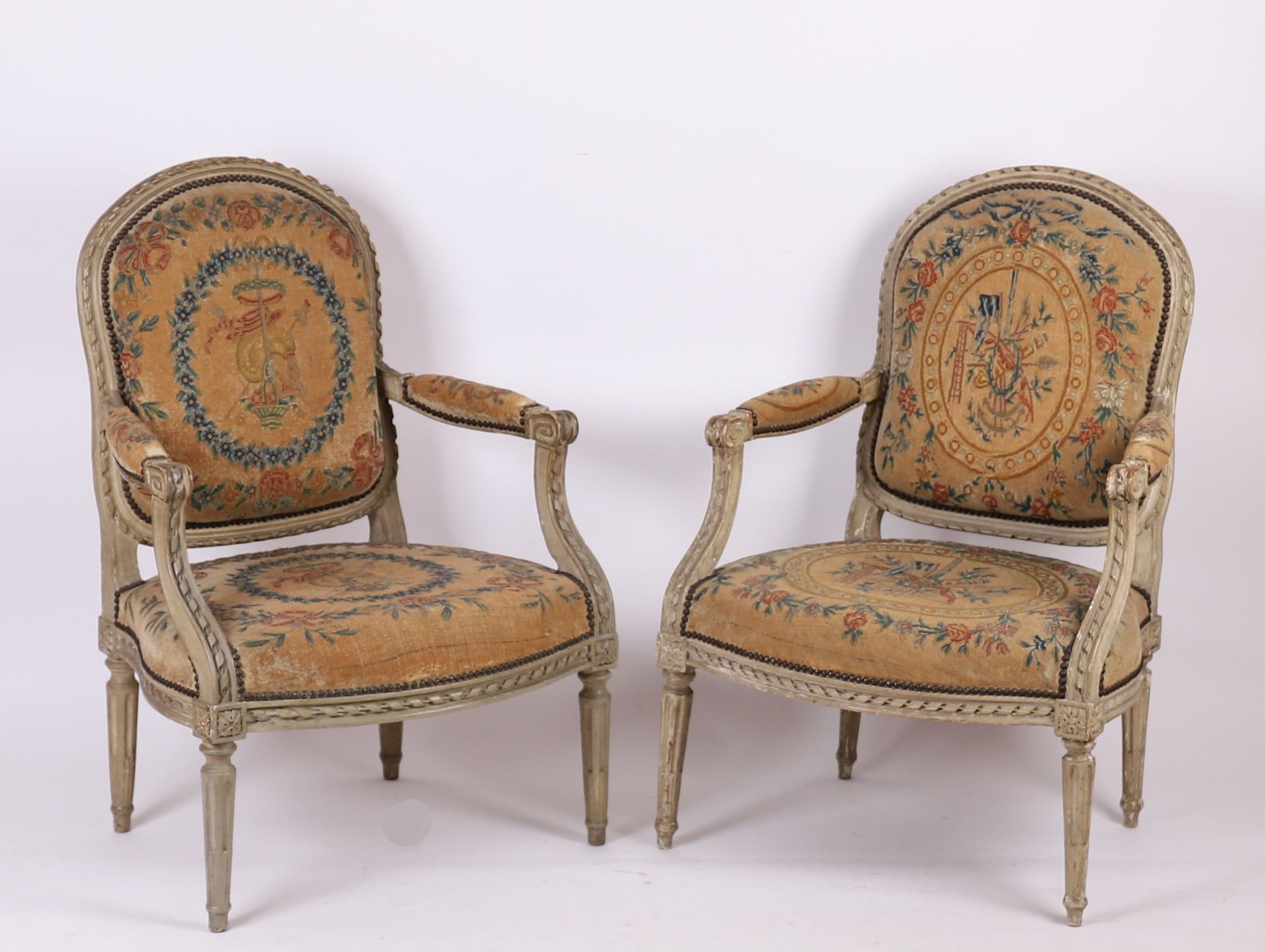 Null TWO LOUIS XVI FLAT-BACK ARMCHAIRS WITH TAPESTRIES FORMING A PAIR
Beech carv&hellip;