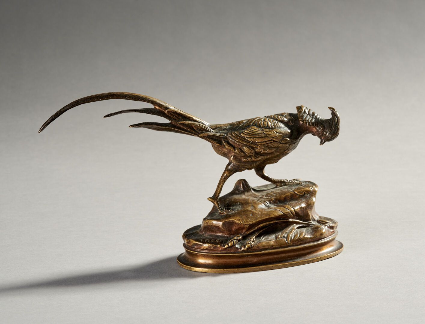 Null 阿尔方斯-亚历山大-阿尔松(Alphonse Alexandre ARSON) (1822-1882)

"崇拜的野鸡"。

青铜，有阴影的棕色铜锈。&hellip;