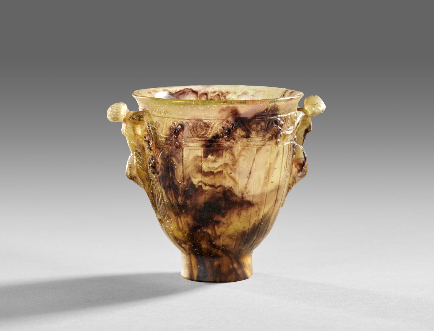 Null François-Emile DECORCHEMONT (1880-1971)

Vaso con 2 manici femminili in pas&hellip;