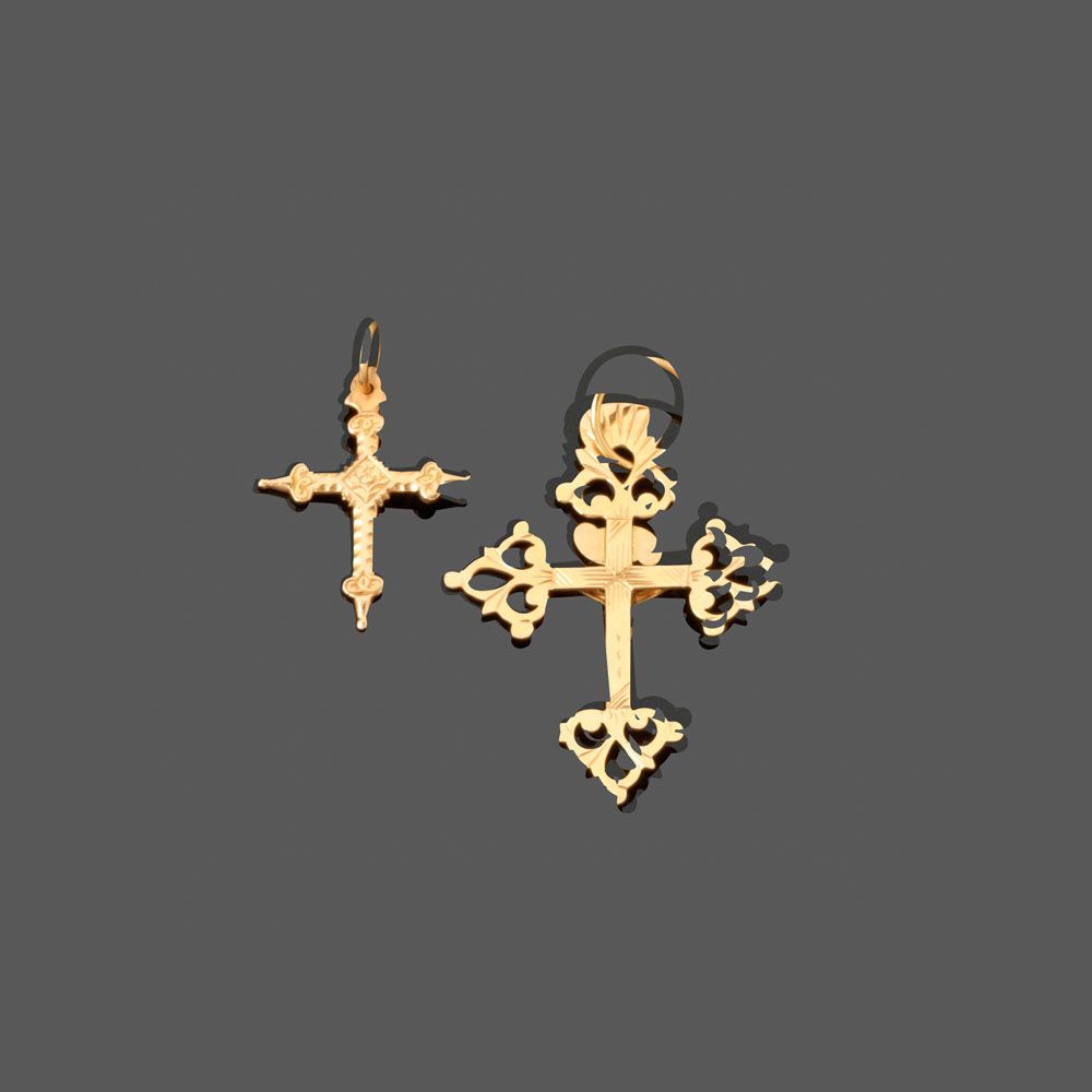 Null Deux croix. XIXe siècle. En or jaune 18k, une croix "grille" et une "Jeanne&hellip;