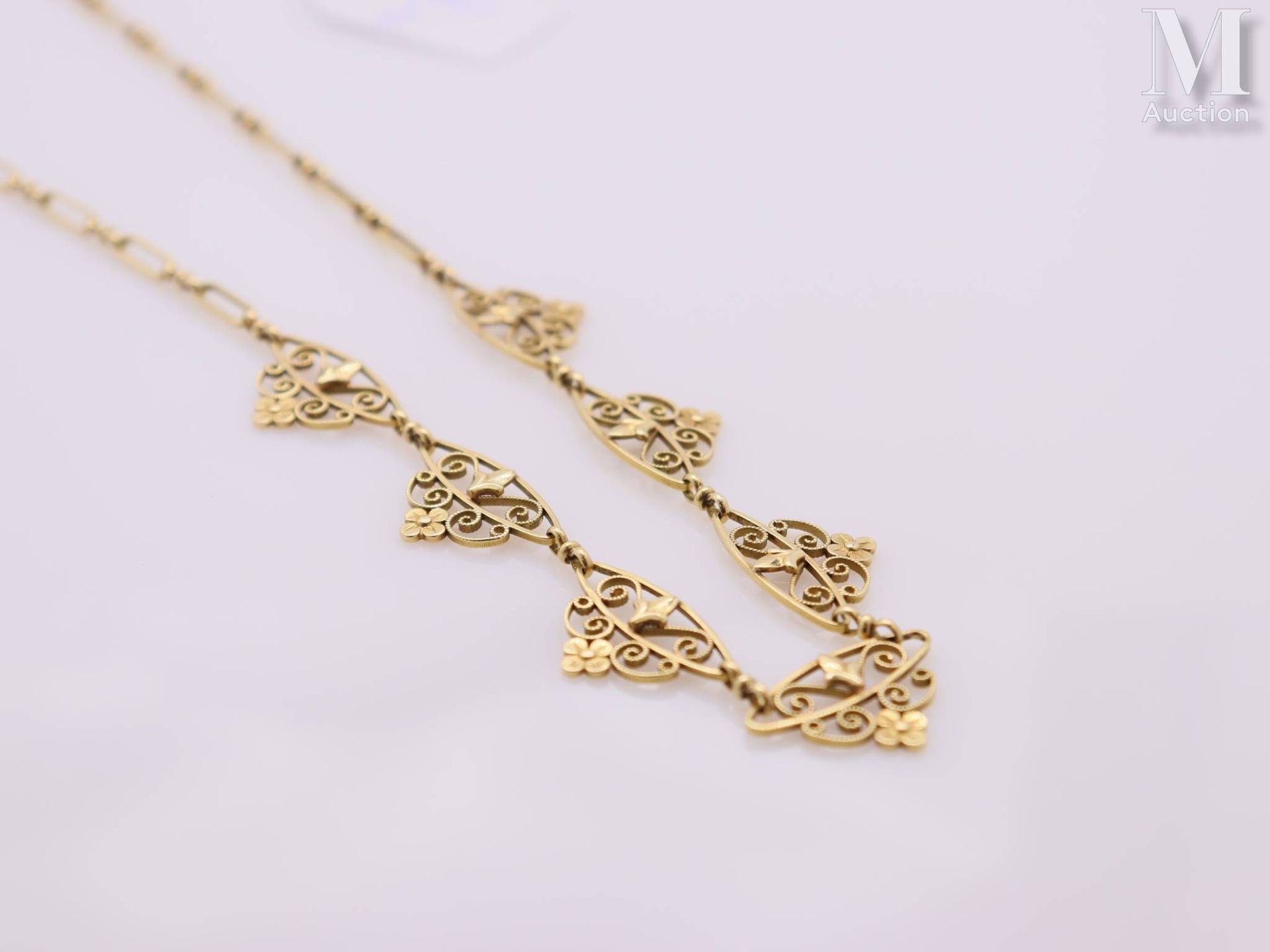 Collier Or Necklace in yellow gold 18k (750 thousandths) with oval links alterna&hellip;