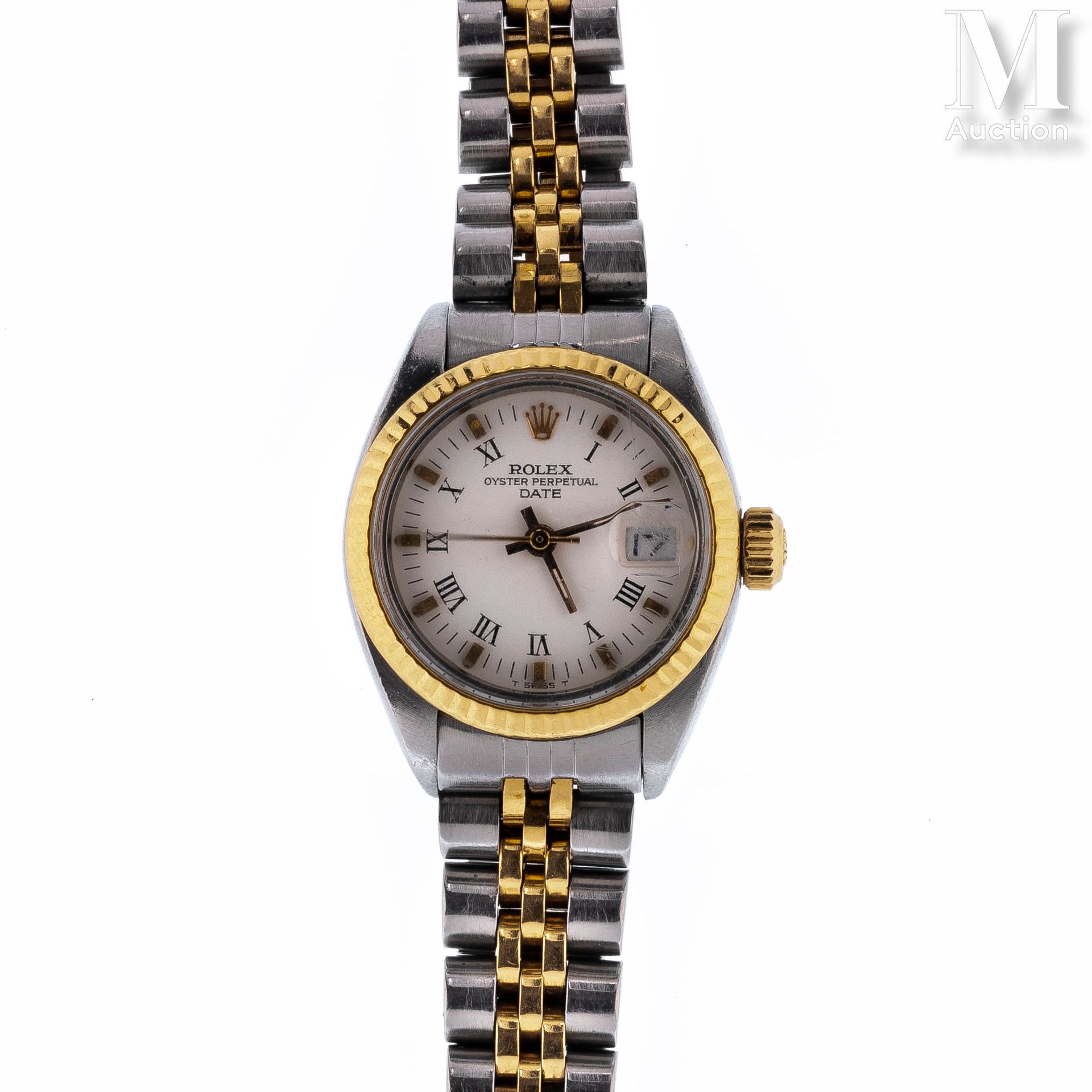 ROLEX ROLEX
"日期 "蚝式恒动腕表
型号 : 6917F
约在1981年
18K（750千分之一）金和钢制的女士圆形腕表。
白色表盘上有罗马数字。日&hellip;
