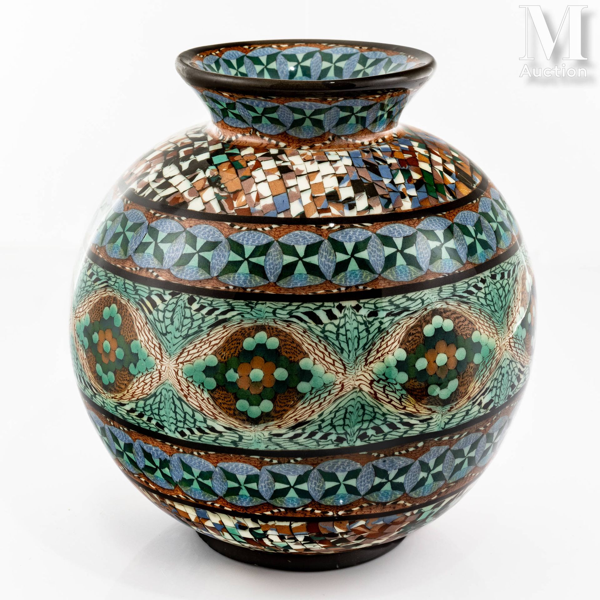 Jean GERBINO (1876 - 1966) Vaso in ceramica policroma decorato con mosaici che m&hellip;