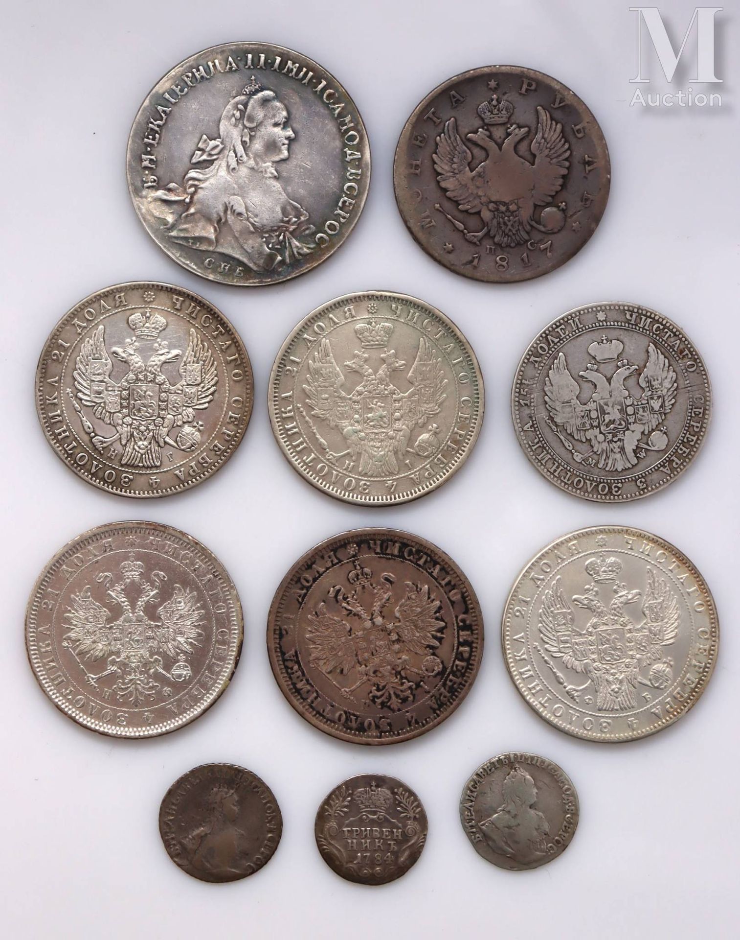 Russie - Divers Lot von elf Münzen bestehend aus :
-Ein Rubel von Katharina II. &hellip;