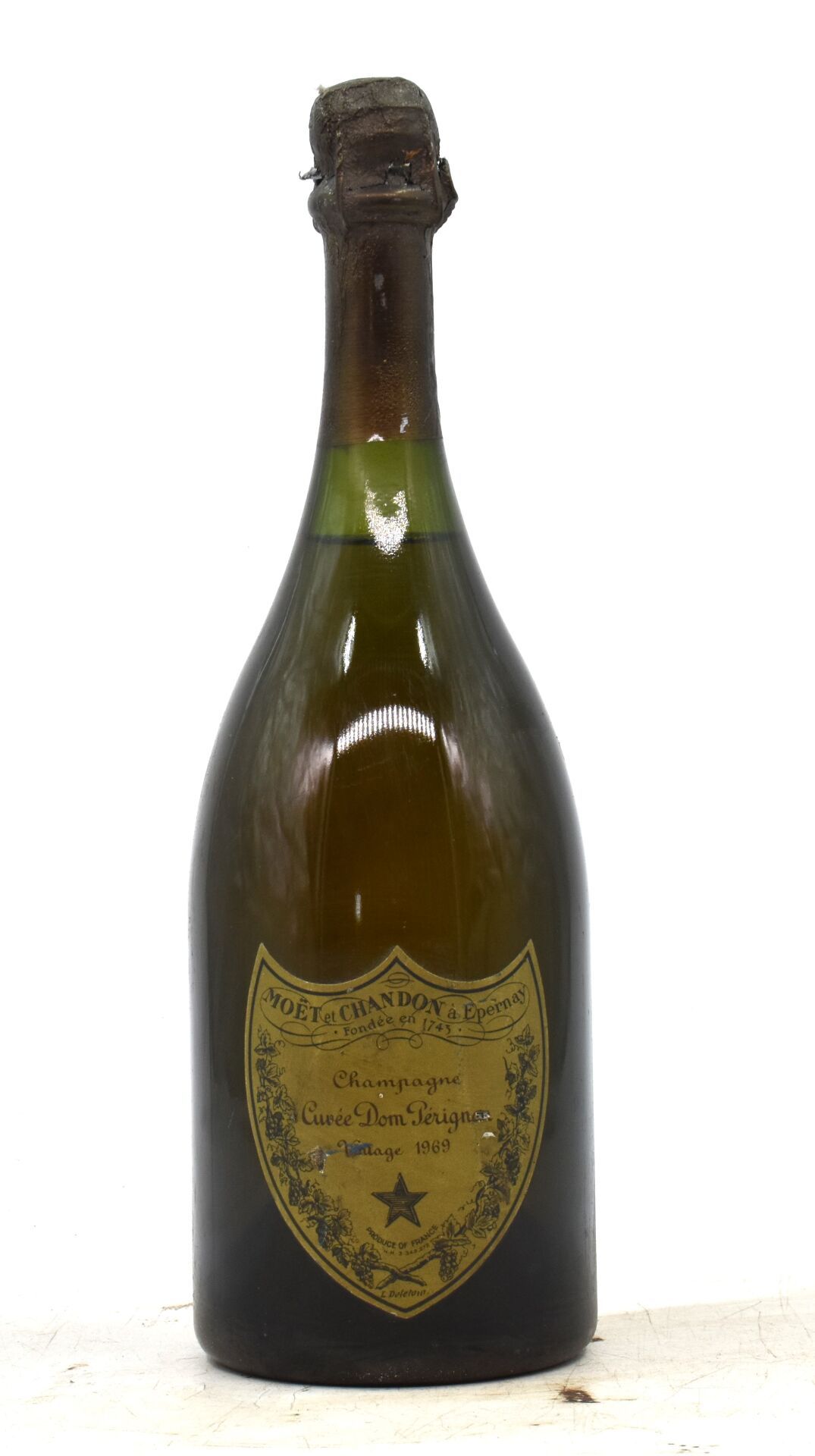 Null 1 Flasche DOM PERIGNON Champagner. Jahrgang 1969. Moët & Chandon.
Füllstand&hellip;