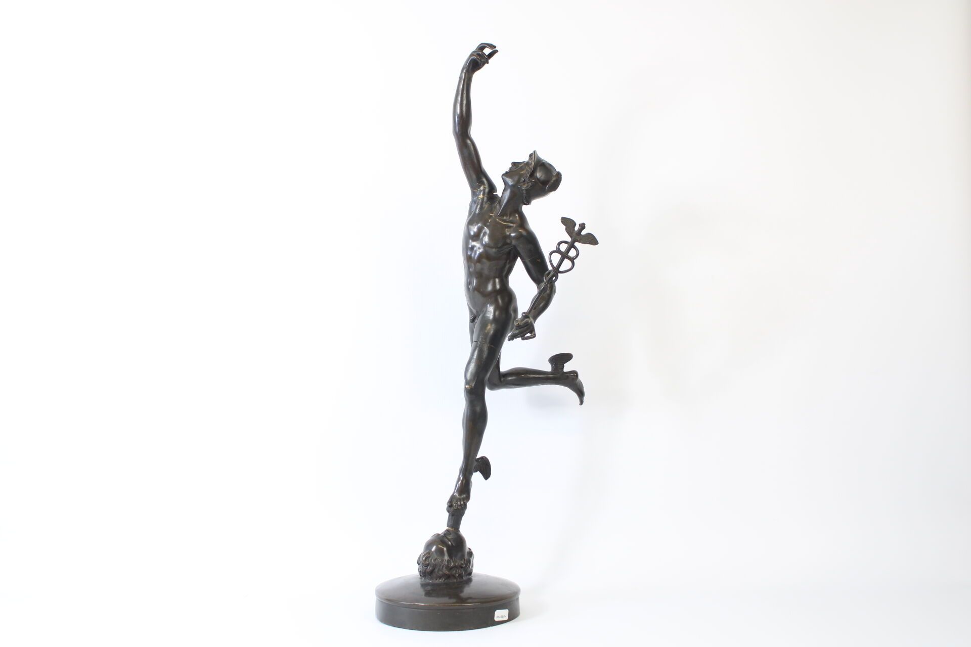 Null D'après Jean BOLOGNE (1529-1608) 
"Mercure", bronze à patine brune. 
Dimens&hellip;