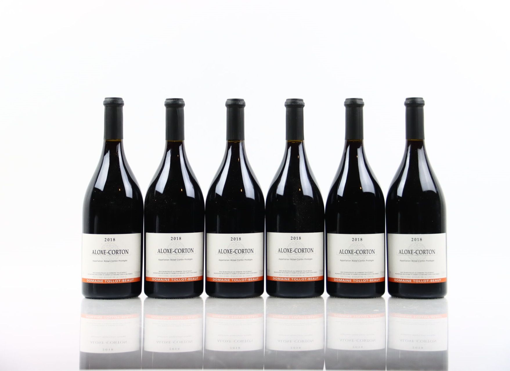 Null 6瓶来自Domaine TOLLOT-BEAUT的2018年ALOXE-CORTON葡萄酒。