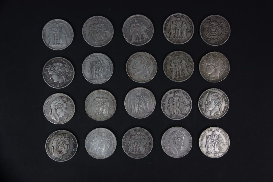 Null 法国。一批20个5法郎的硬币，主要是19世纪的。主要是路易-菲利普。各种状态。

顾问：Pierre-Luc SWIRSKY先生