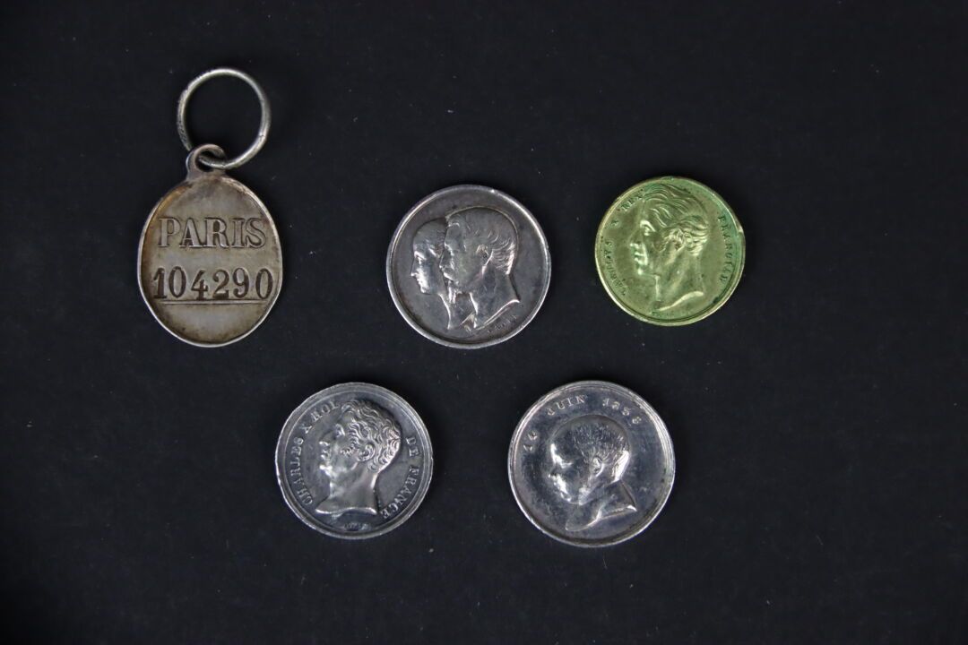 Null France. Lot Of 5 silver medals.

CONSULTANT: Mr. Pierre-Luc SWIRSKY