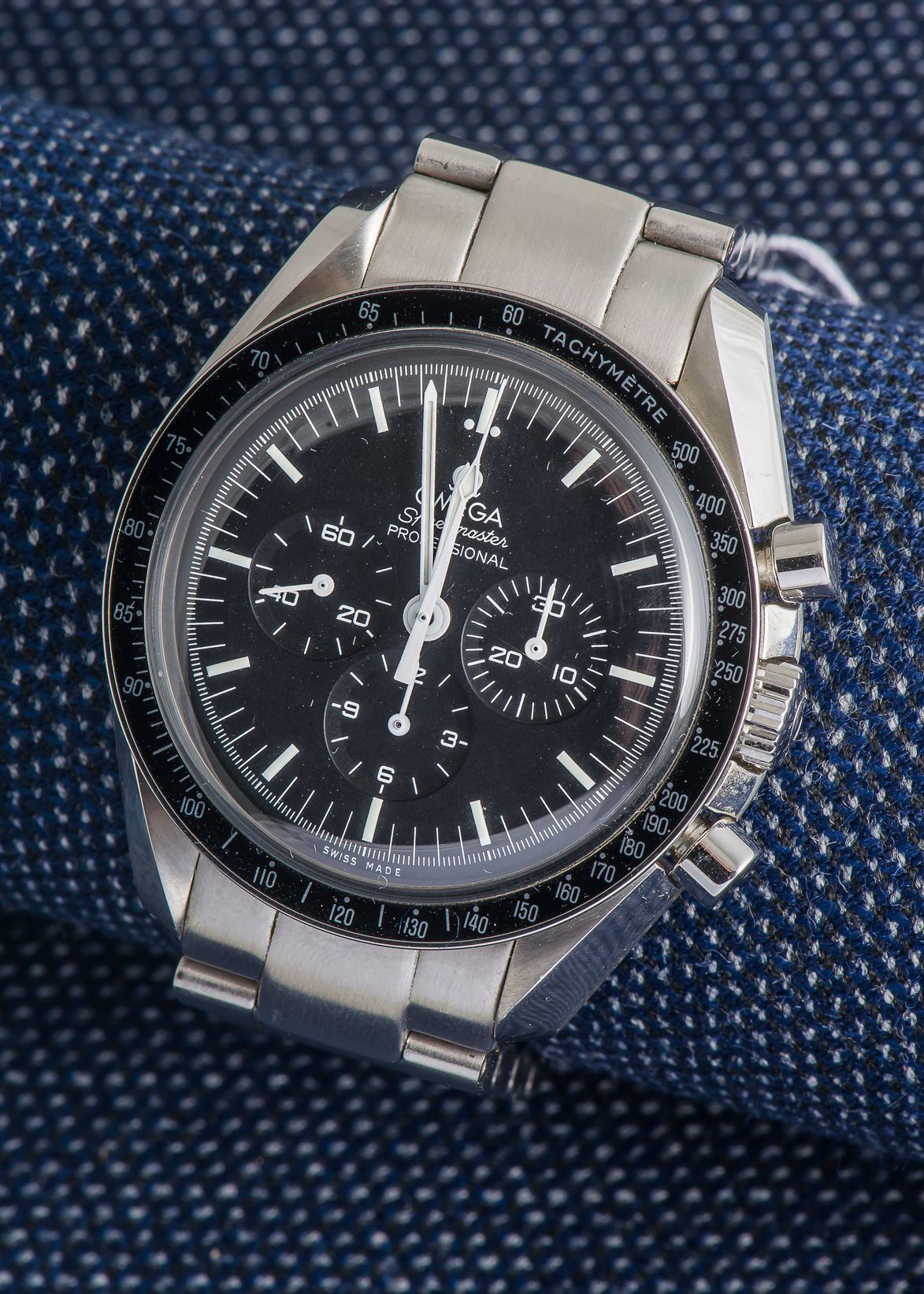 OMEGA Speedmaster Professional chronograph, steel case with lateral crown protec&hellip;