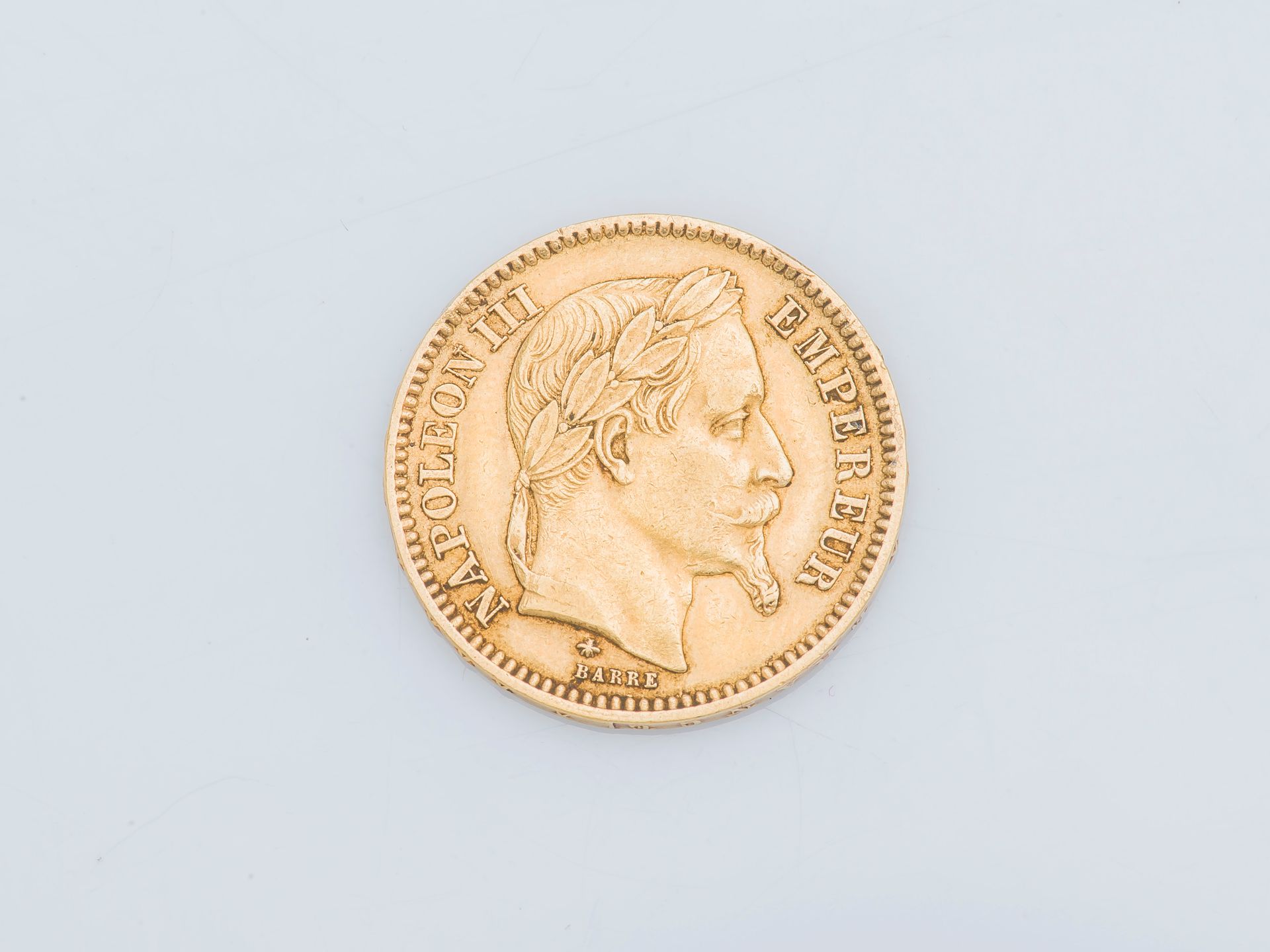 Null 20 Franken Goldmünze Napoleon III. 1868.

Gewicht: 6,4 g