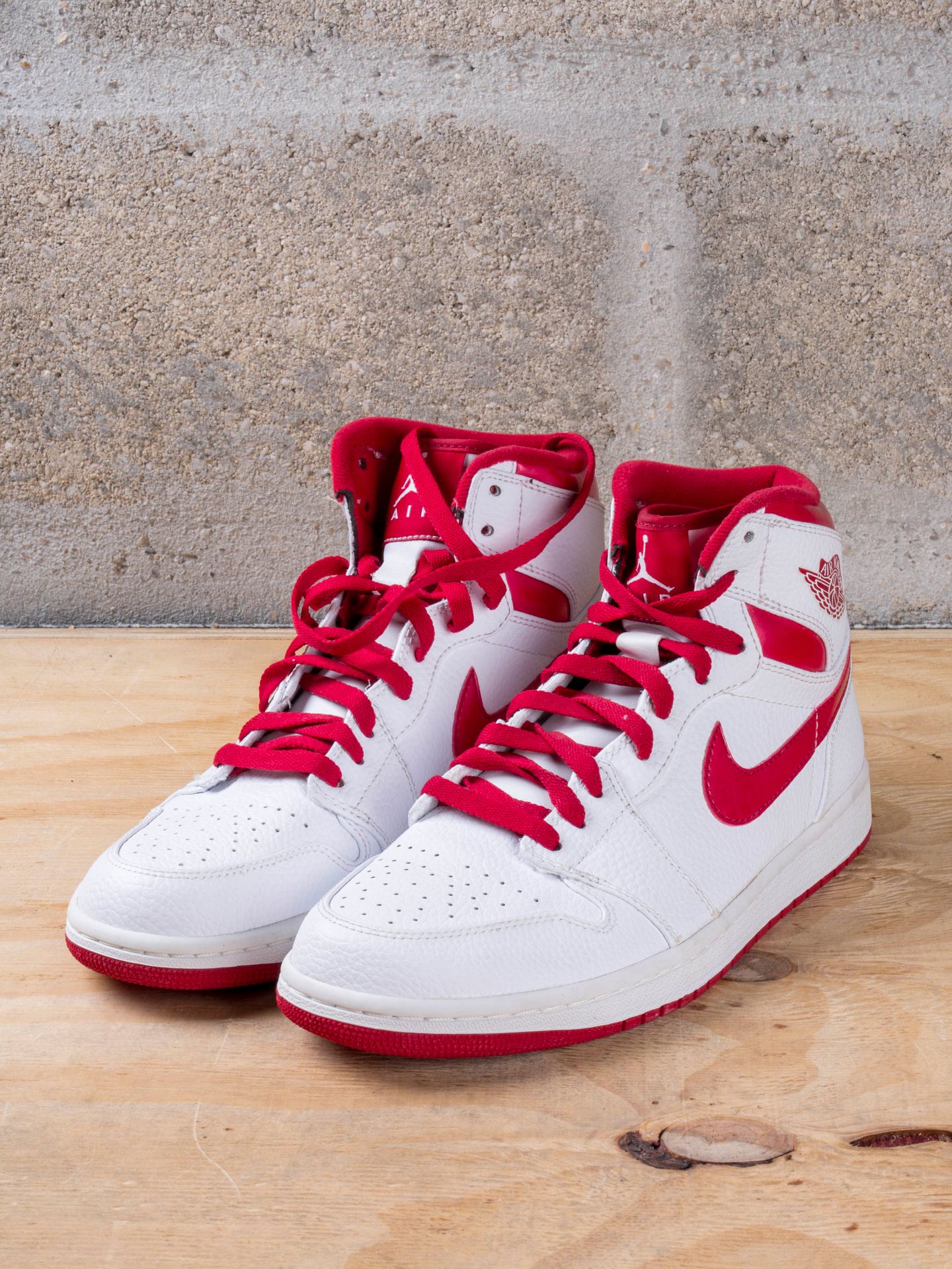 Null JORDAN 1

RETRO Do the Right Thing Red (2009)

(332550-161)

US 9 / EU 42,5&hellip;