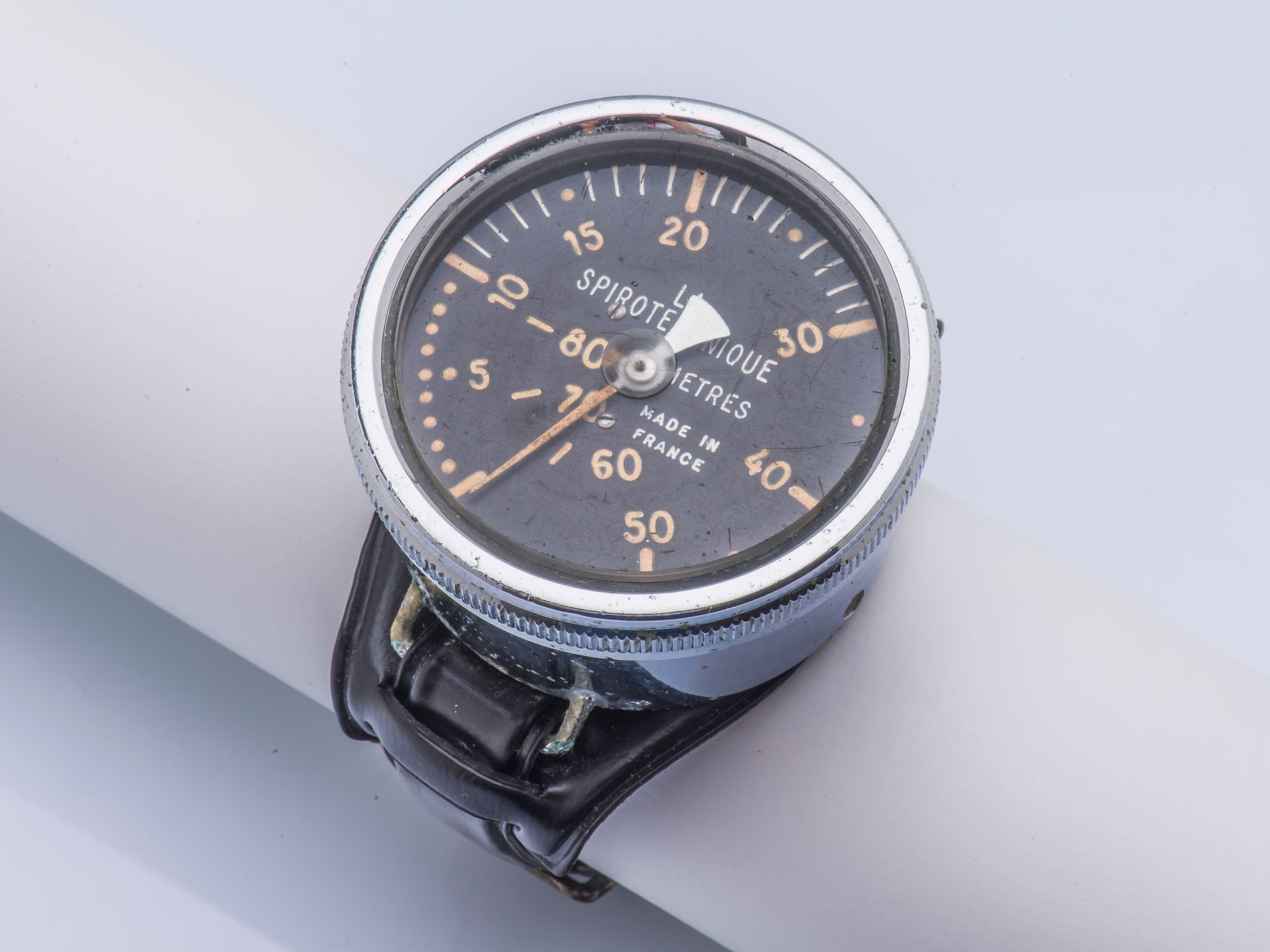 LA SPIROTECHNIQUE, années 1960 Profondimètre bracelet Z30 80 m breveté par la sp&hellip;
