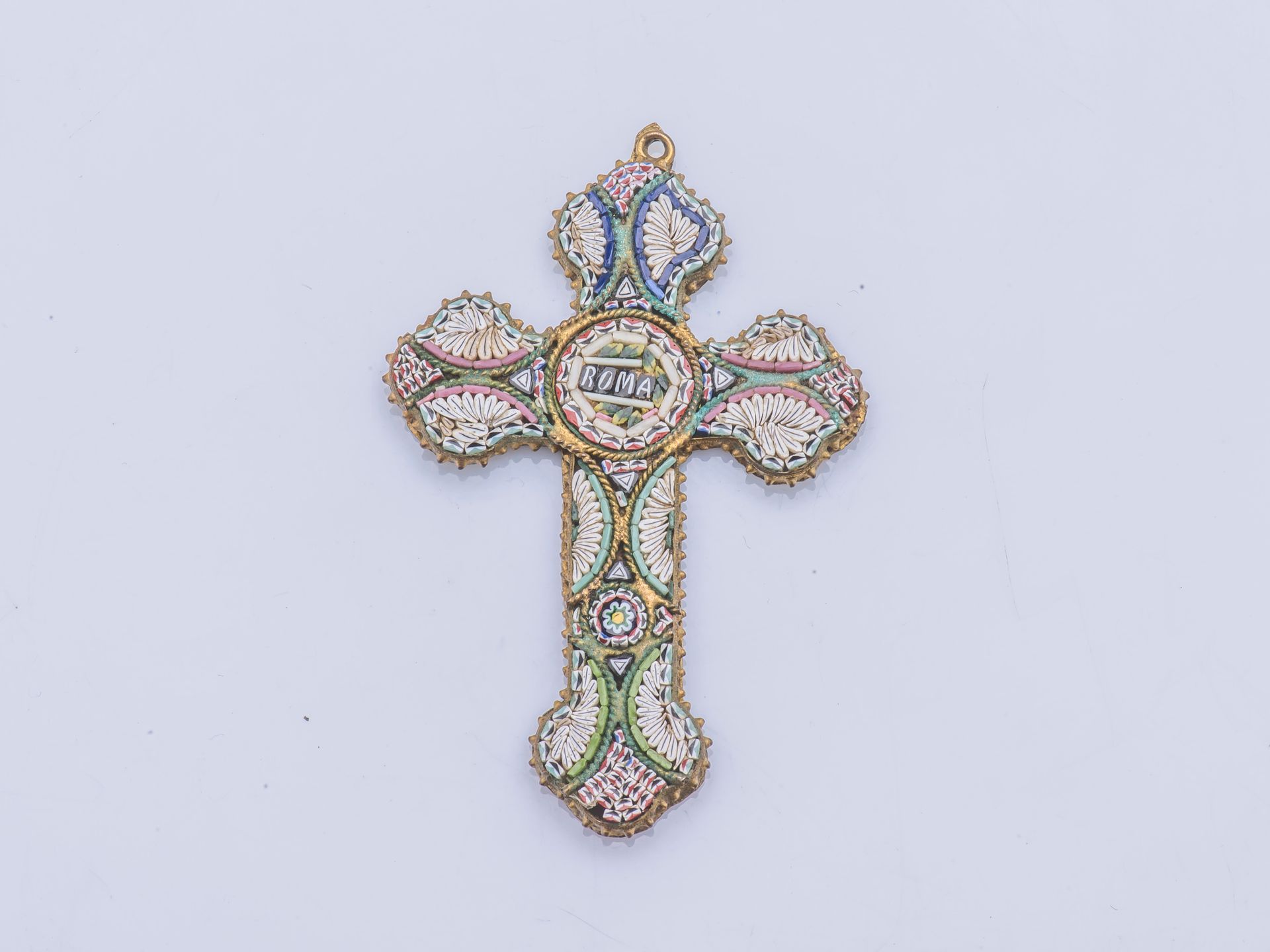 Null Pendant cross in gilded metal set with micro-mosaic located Roma, souvenir &hellip;