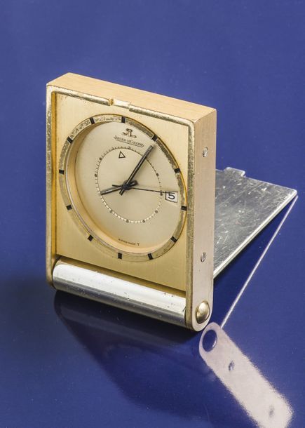 JAEGER-LECOULTRE (PENDULETTE ADOS VOYAGE - MEMOVOX), vers 1960

Pendulette révei&hellip;