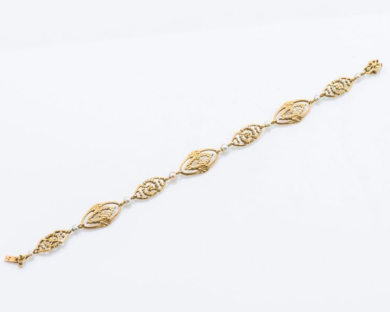 Null Bracelet en or jaune 18 carats (750 millièmes) à maillons ajourés ornés de &hellip;