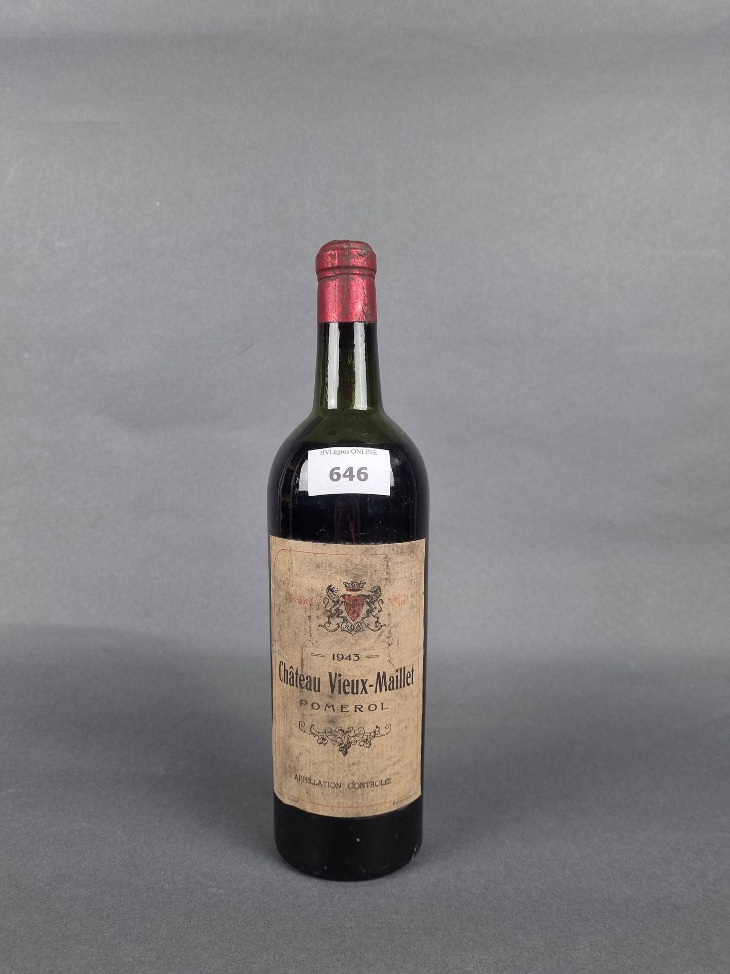Null 1 Flasche Château Vieux-Maillet Pomerol 1943.