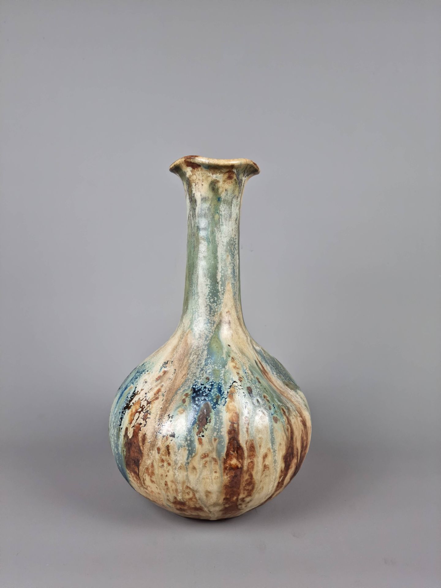 Null Enamelled ceramic vase signed Aubry. H : 32 cm