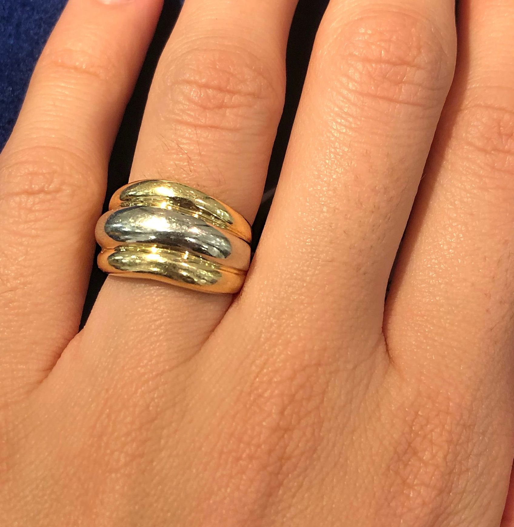 Null Ring aus 18kt Weiß- und Gelbgold. Ring Größe 10. Gesamtgewicht 7,8 gr. Größ&hellip;