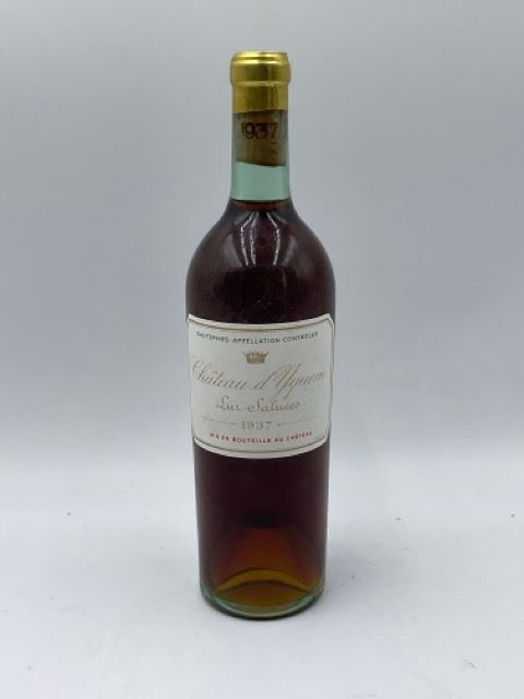 Null 1 bouteille CH. D'YQUEM, 1° cru supérieur Sauternes 1937 (très bon niveau, &hellip;