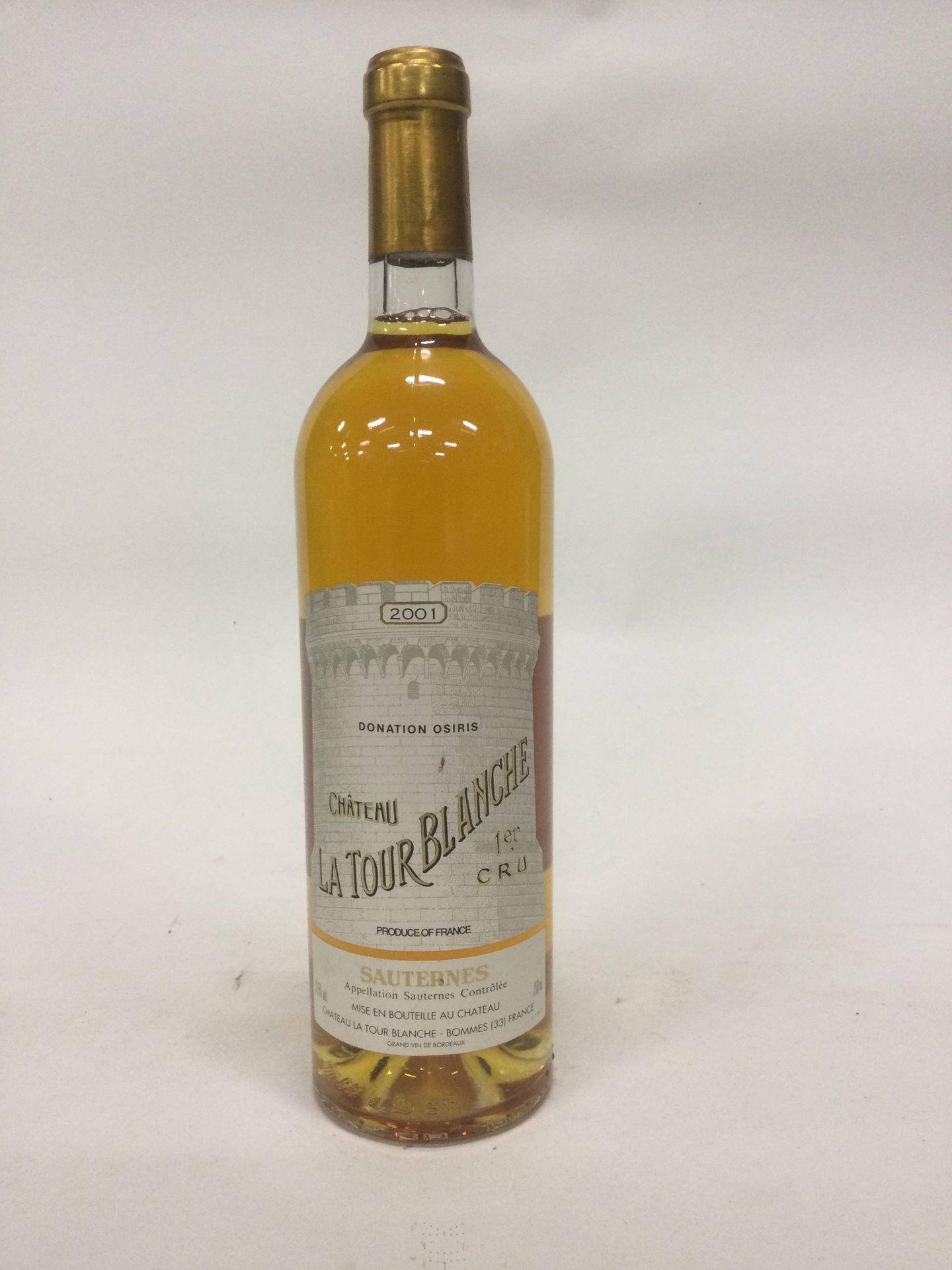 Null 1 Bottle château LA TOUR BLANCHE Sauternes 1 er cru 2001